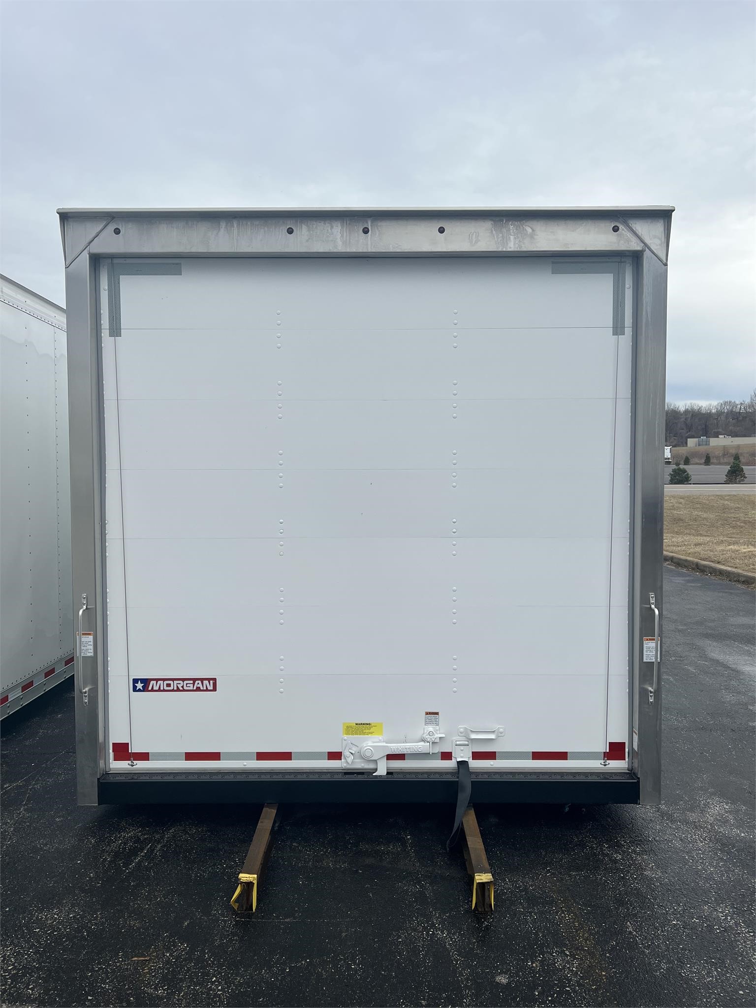 2024 MORGAN 16 FT - image 4 of 5