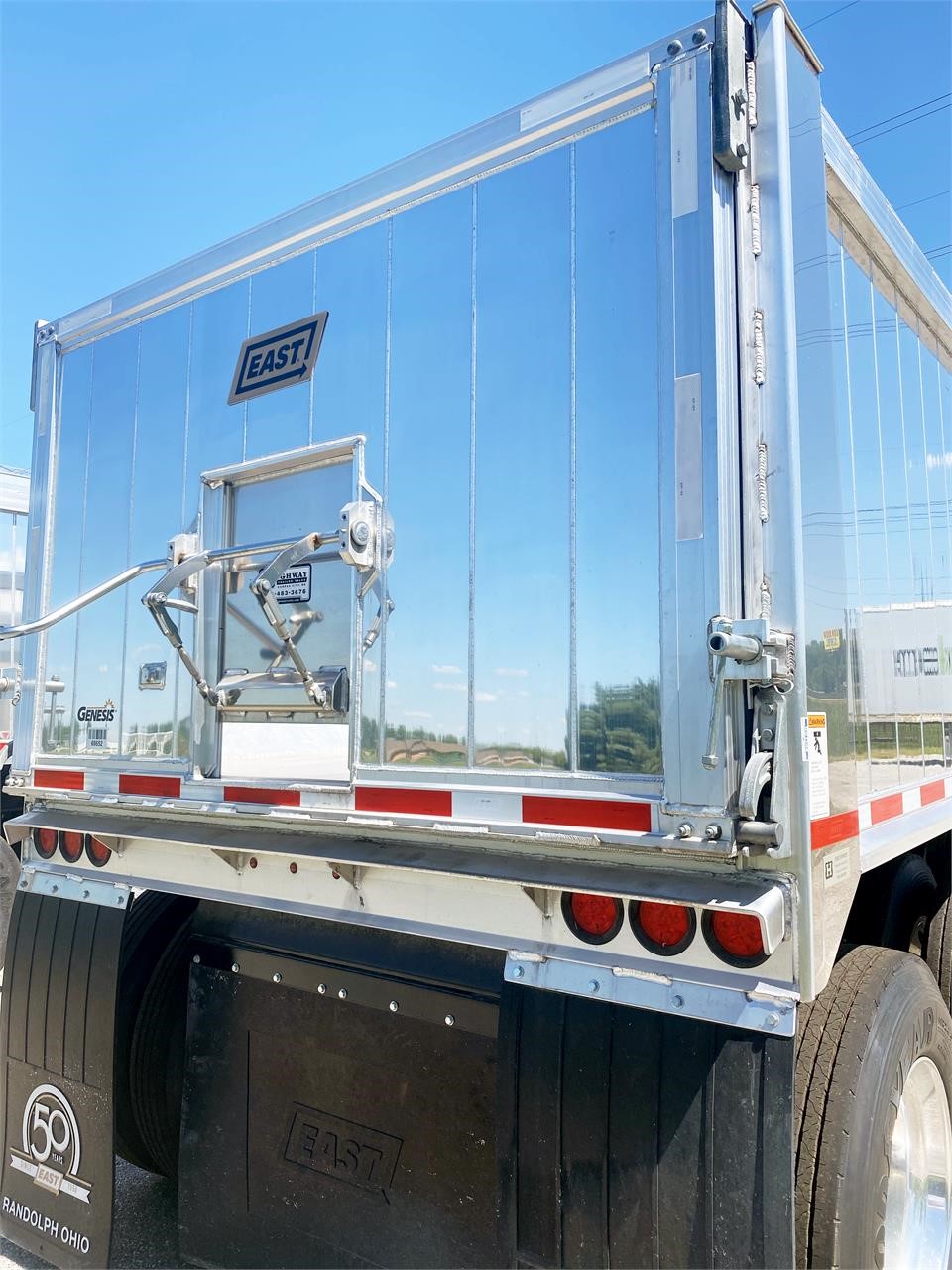 2025 EAST GENESIS ALUMINUM FRAMELESS END DUMP TRAILER 6235200917 2025 EAST GENESIS ALUMINUM FRAMELESS END DUMP TRAILER 6235200917