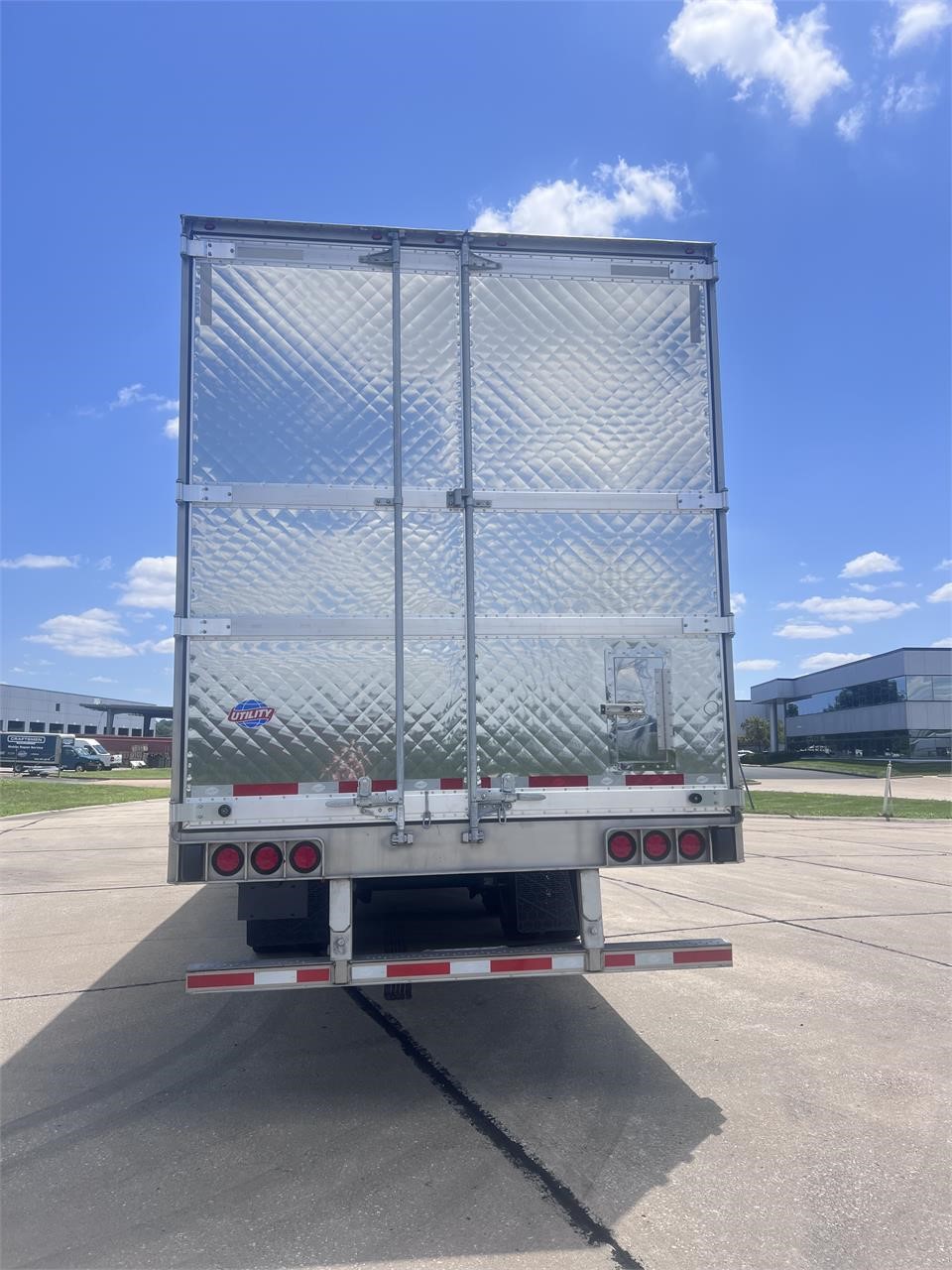 2025 UTILITY 3000R REEFER TRAILER - image 6 of 6