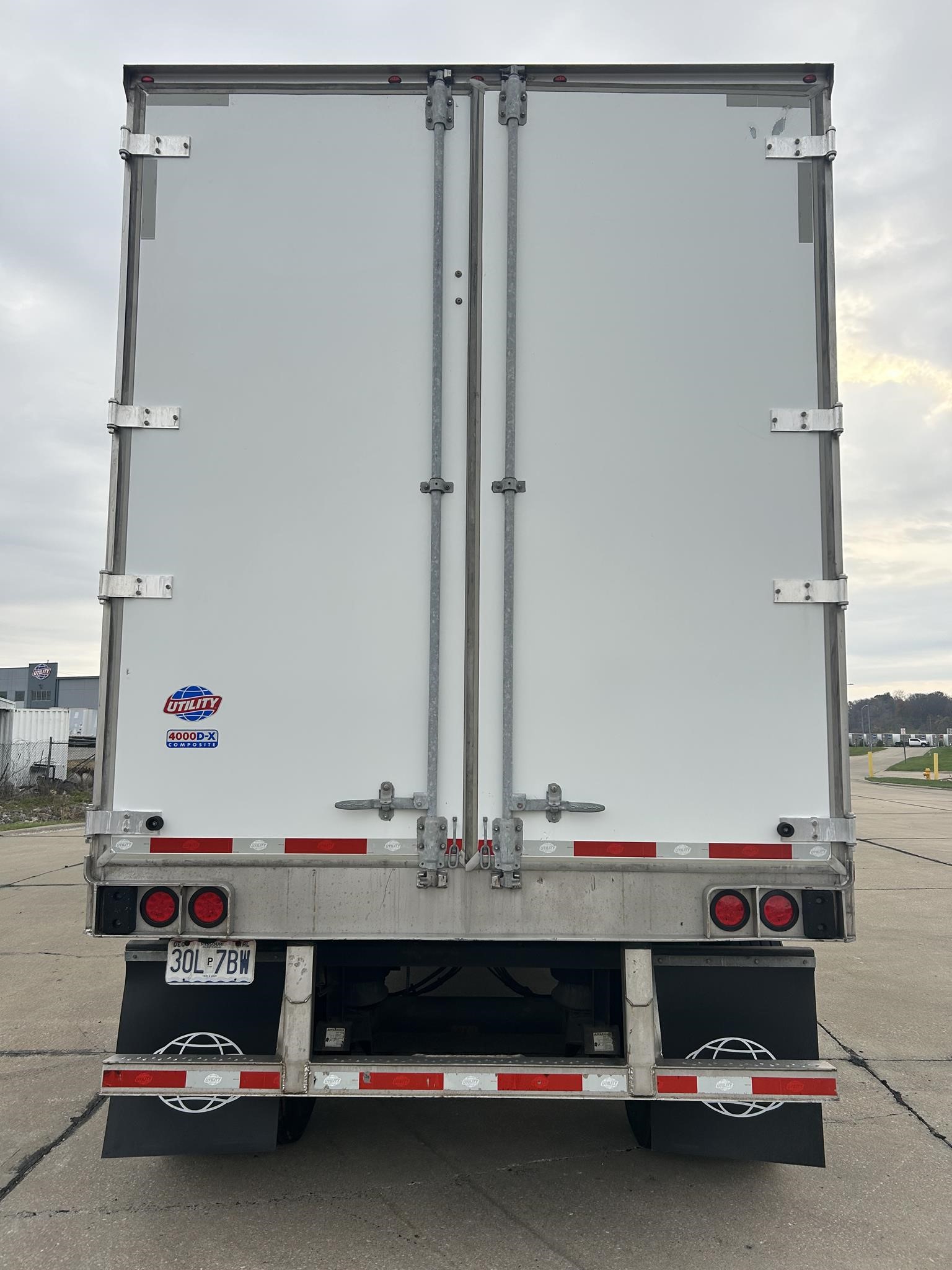 2021 UTILITY 4000D-X 9031826888 2021 UTILITY 4000D-X 9031826888