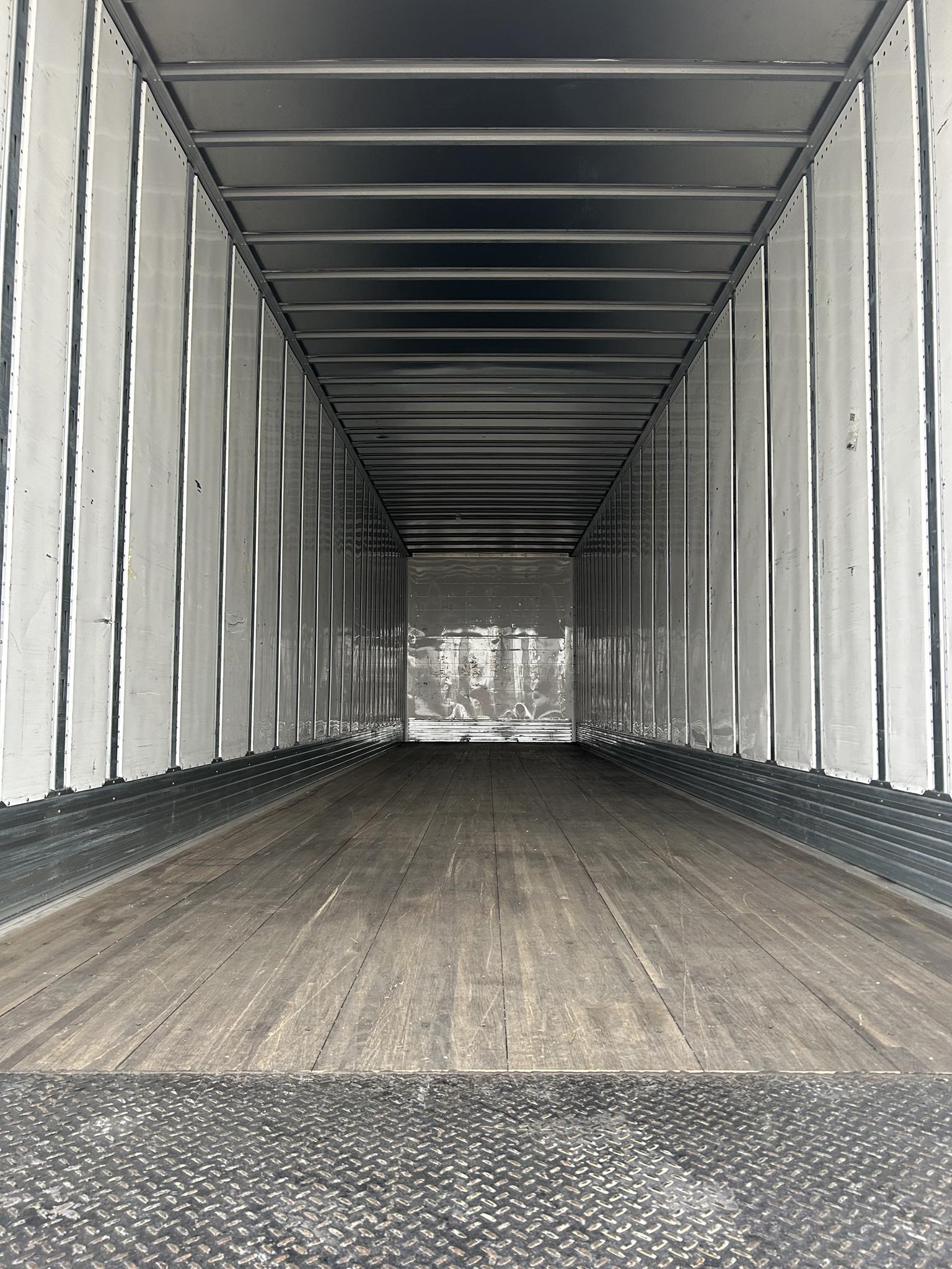 2021 UTILITY 4000D-X 9031826902 2021 UTILITY 4000D-X 9031826902