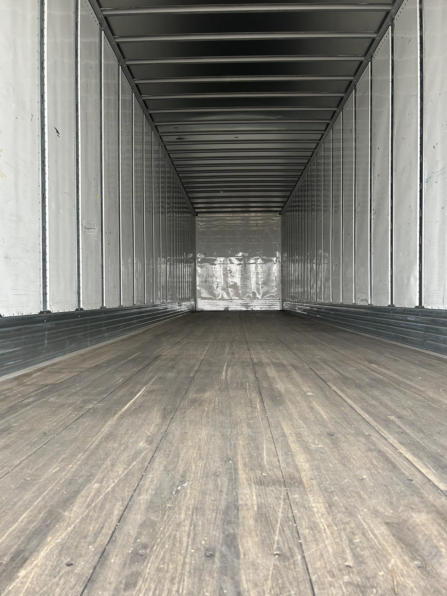 2021 UTILITY 4000D-X 9031826910 2021 UTILITY 4000D-X 9031826910