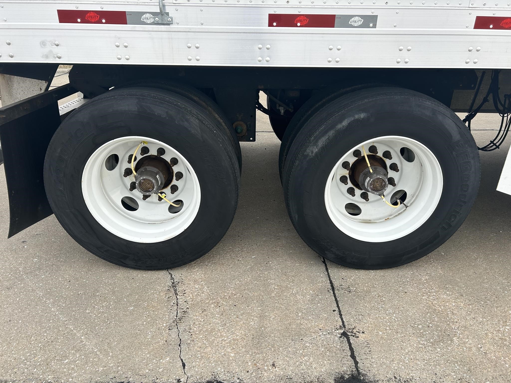 2021 UTILITY 4000D-X 9031826939 2021 UTILITY 4000D-X 9031826939