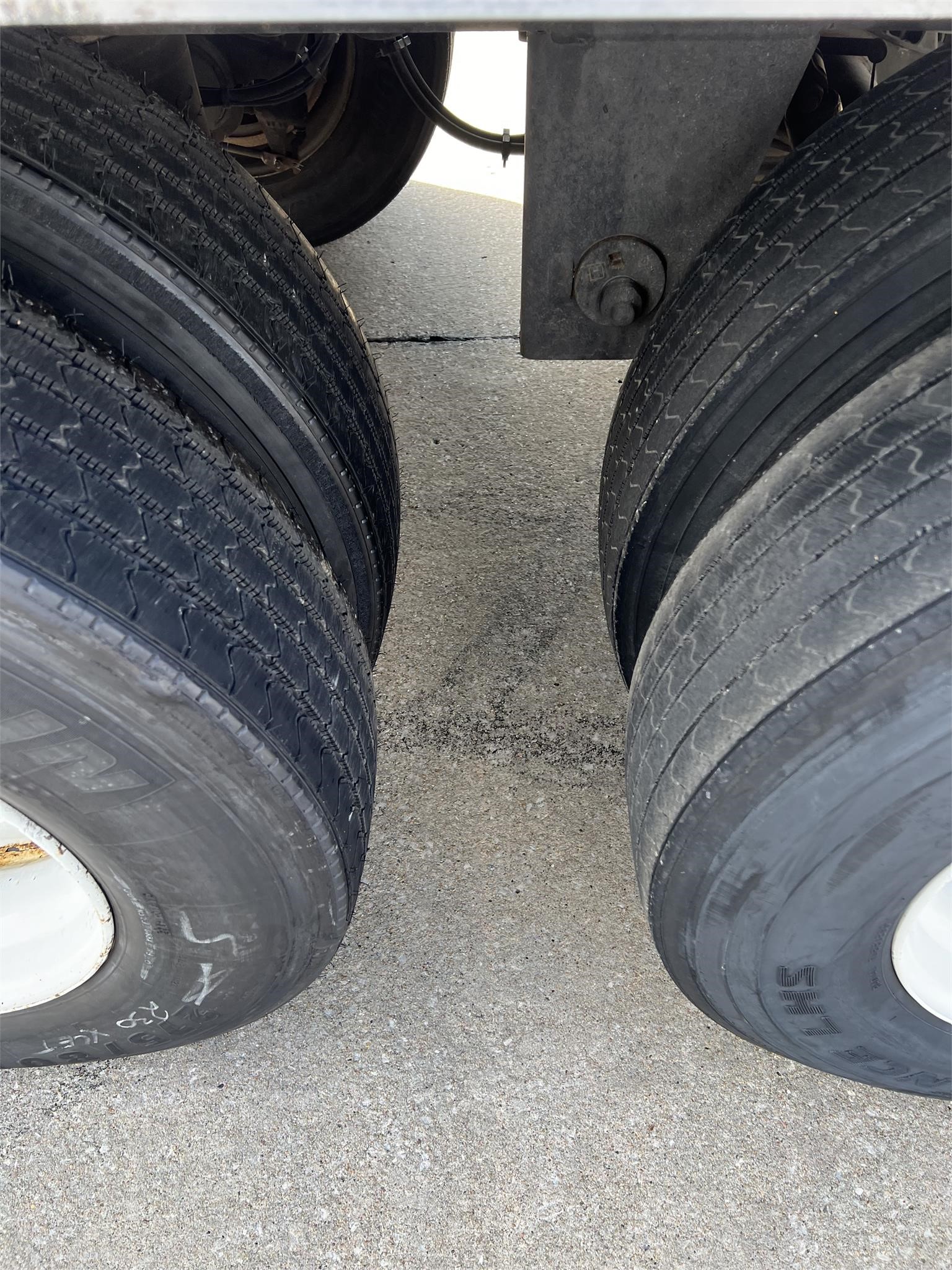 2015 UTILITY 3000R 8057819035 2015 UTILITY 3000R 8057819035