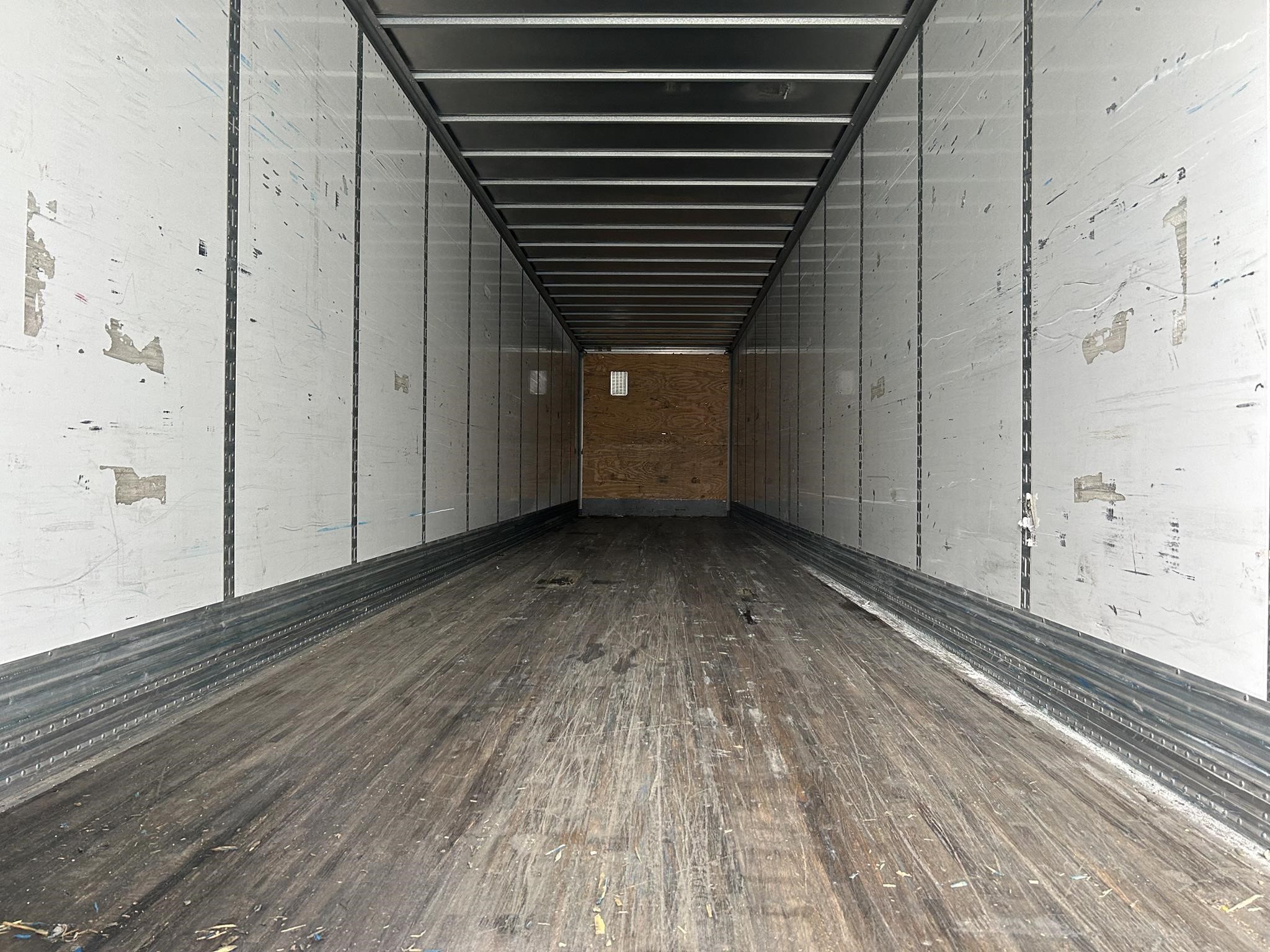 2019 GREAT DANE PLATE 9043504477 2019 GREAT DANE PLATE 9043504477