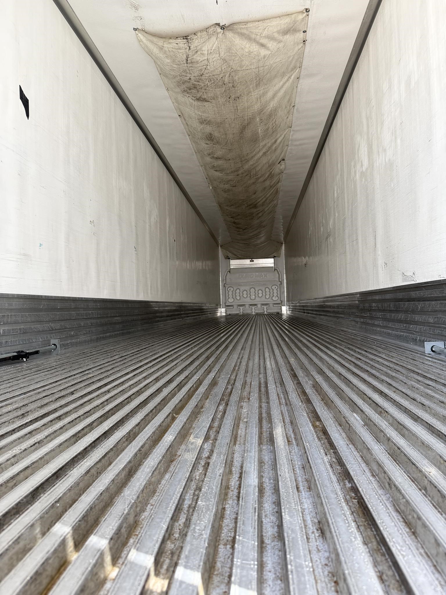 2018 UTILITY 3000R - image 3 of 6
