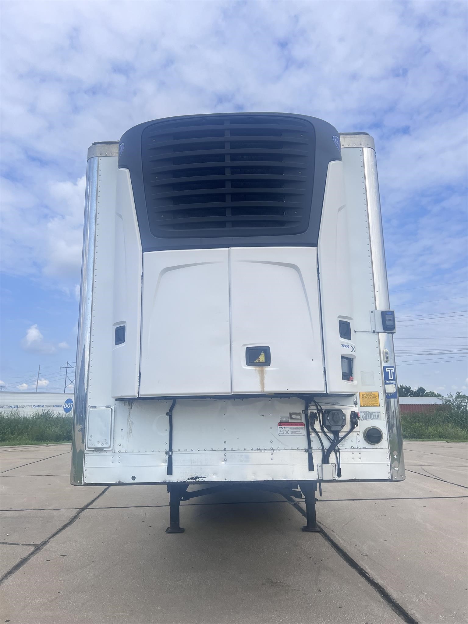 2018 UTILITY 3000R - image 2 of 6