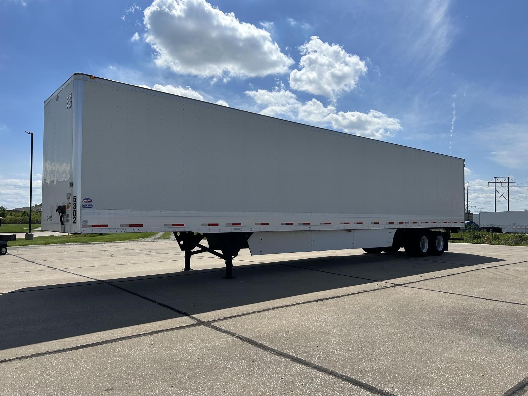 2019 UTILITY 4000D-X - image 1 of 6