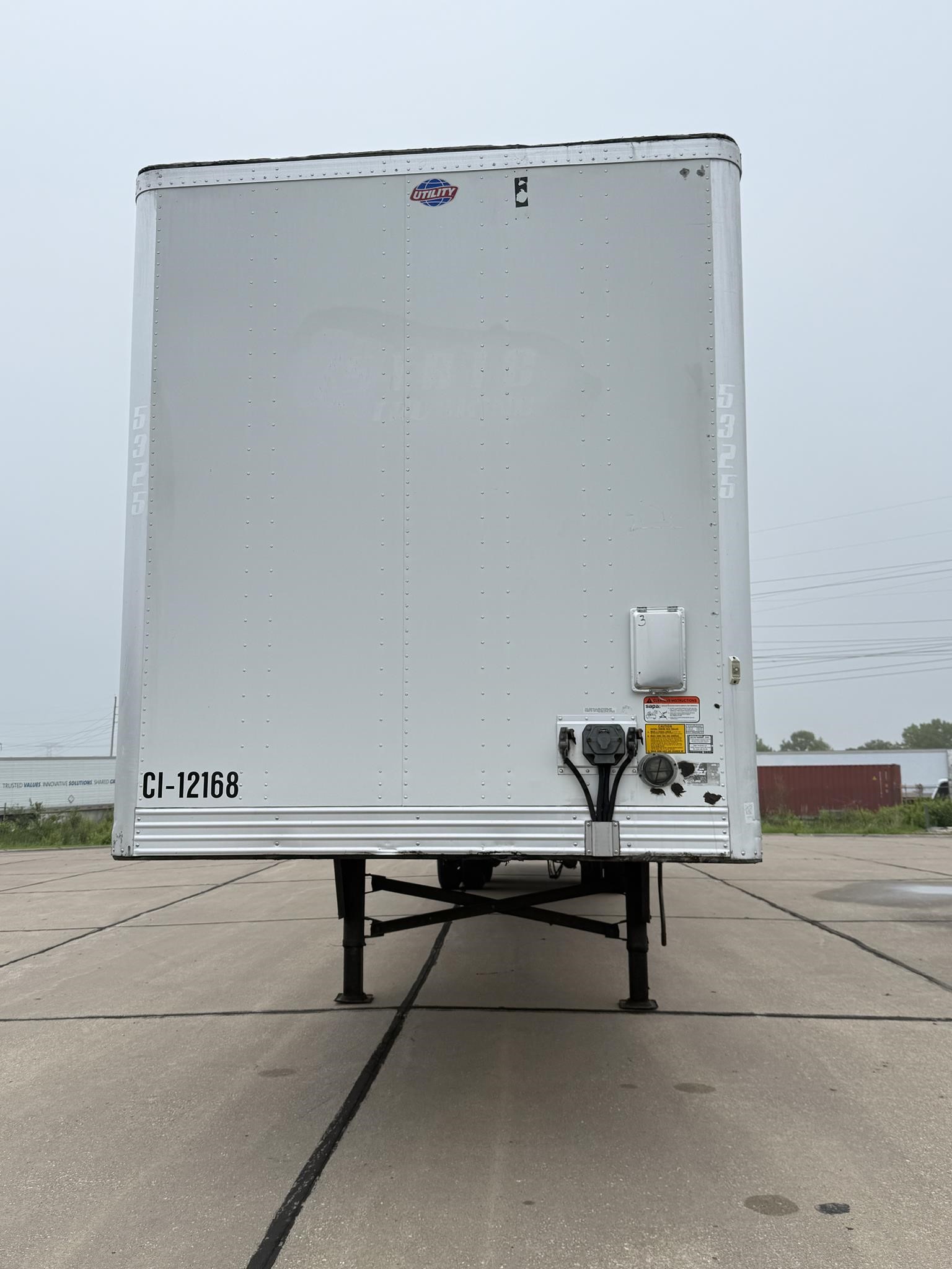 2015 UTILITY 4000D-X - image 2 of 6