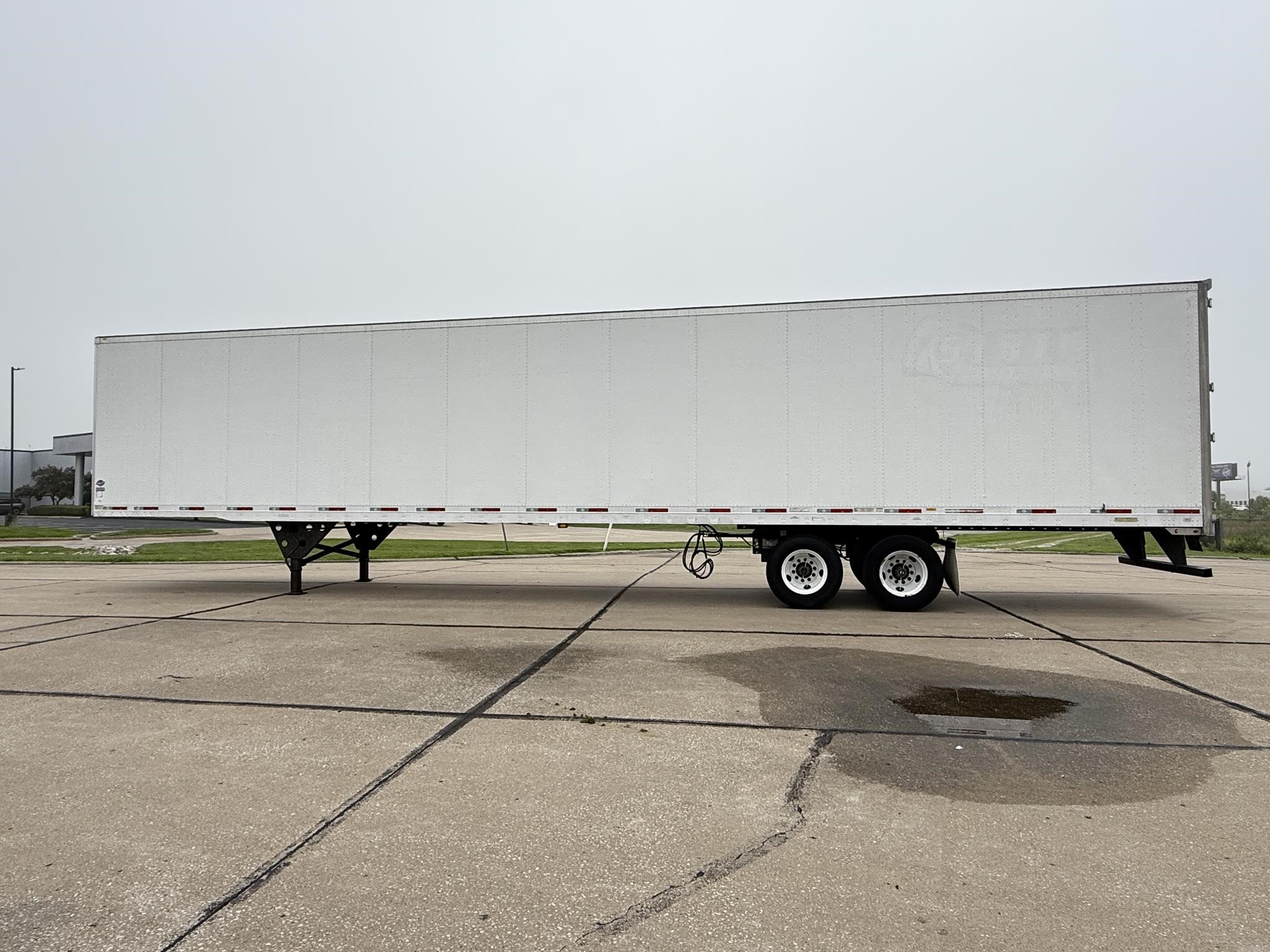 2015 UTILITY 4000D-X - image 3 of 6