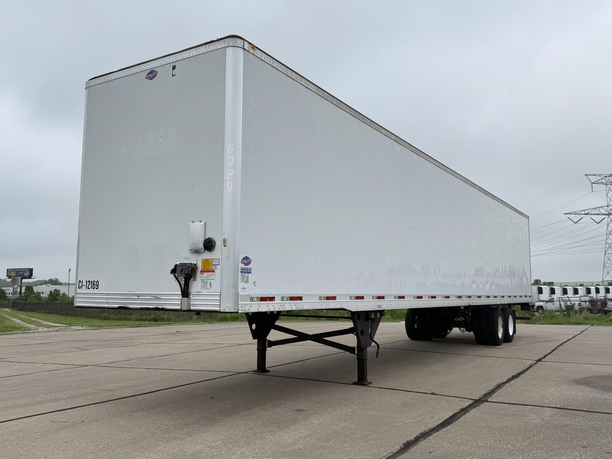 2016 UTILITY 4000D-X - image 1 of 6