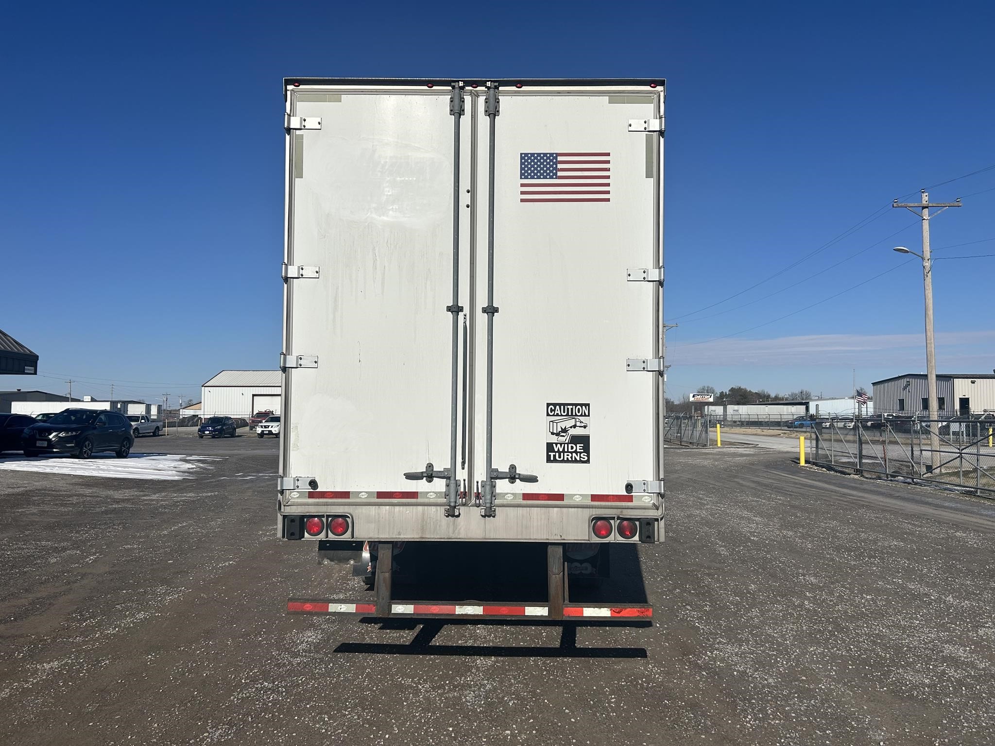 2018 UTILITY 4000D-X - image 4 of 5