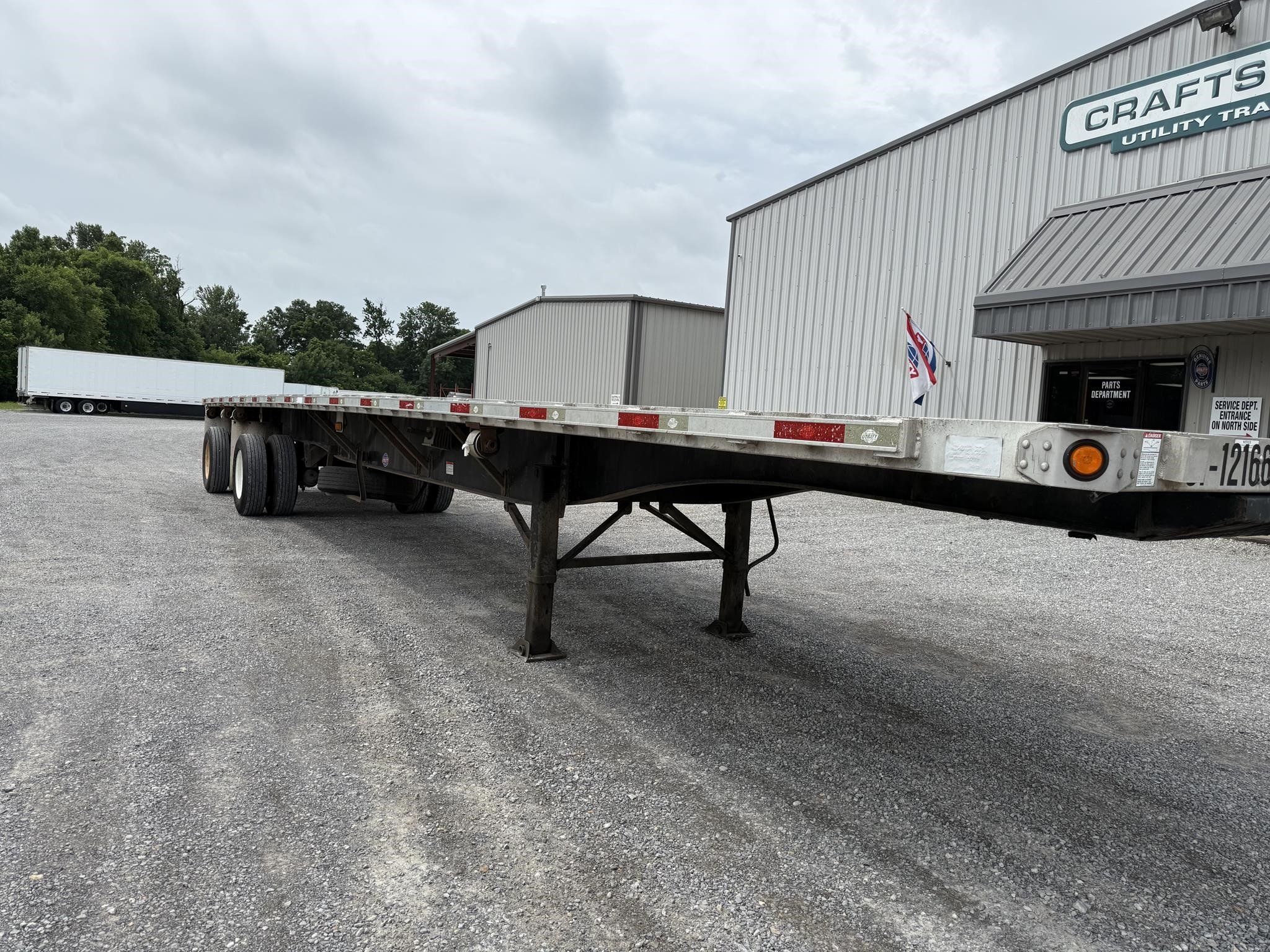 2014 UTILITY 4000AE - image 5 of 6