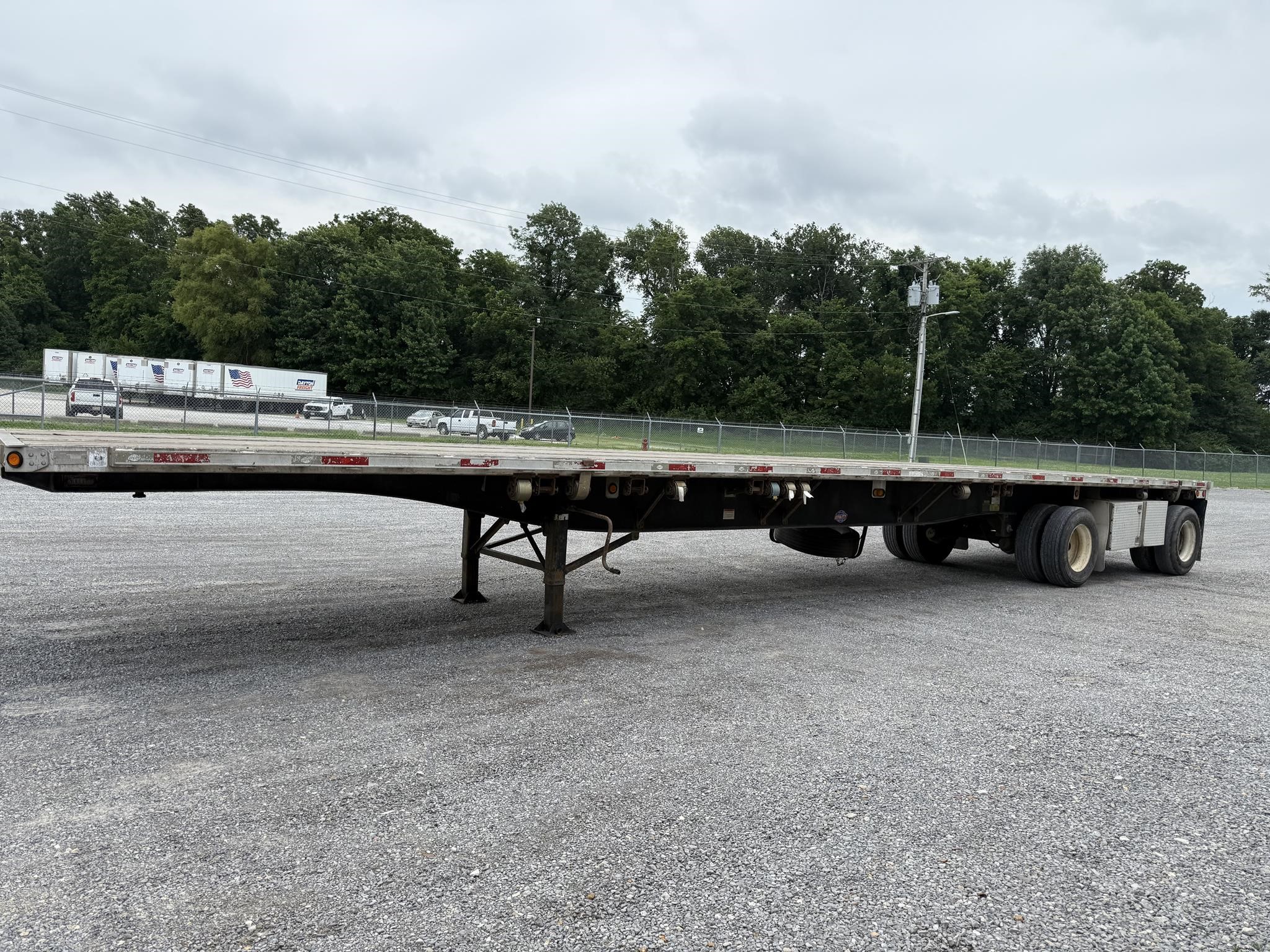 2014 UTILITY 4000AE - image 3 of 6