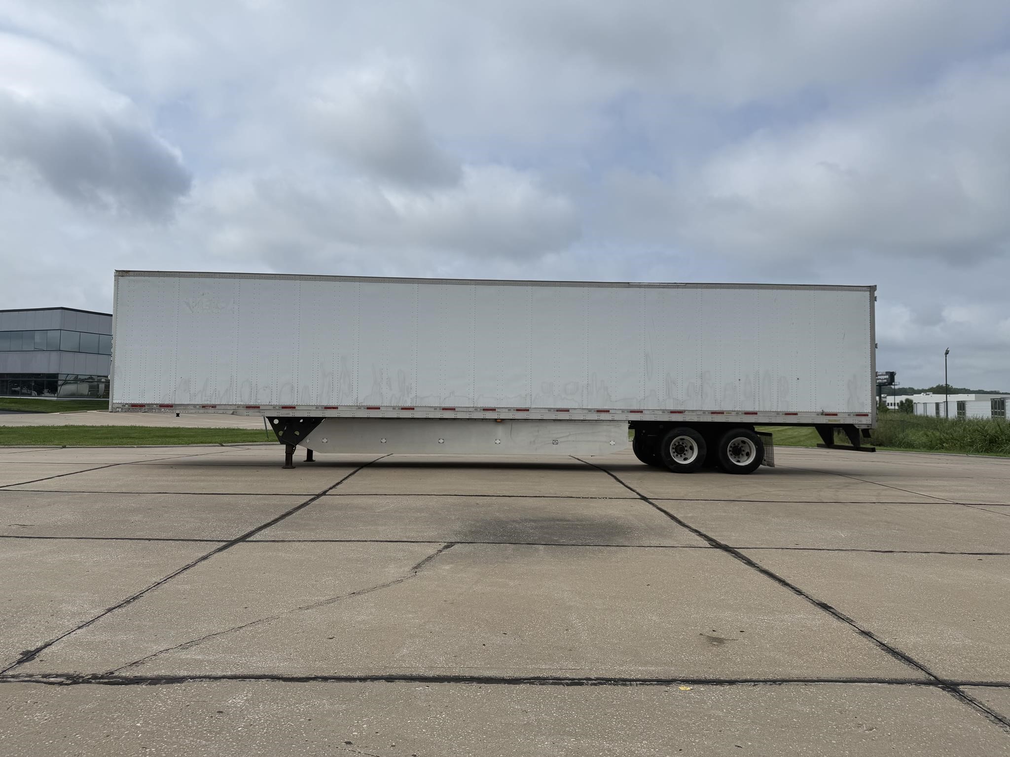 2014 UTILITY 4000D-X - image 4 of 6
