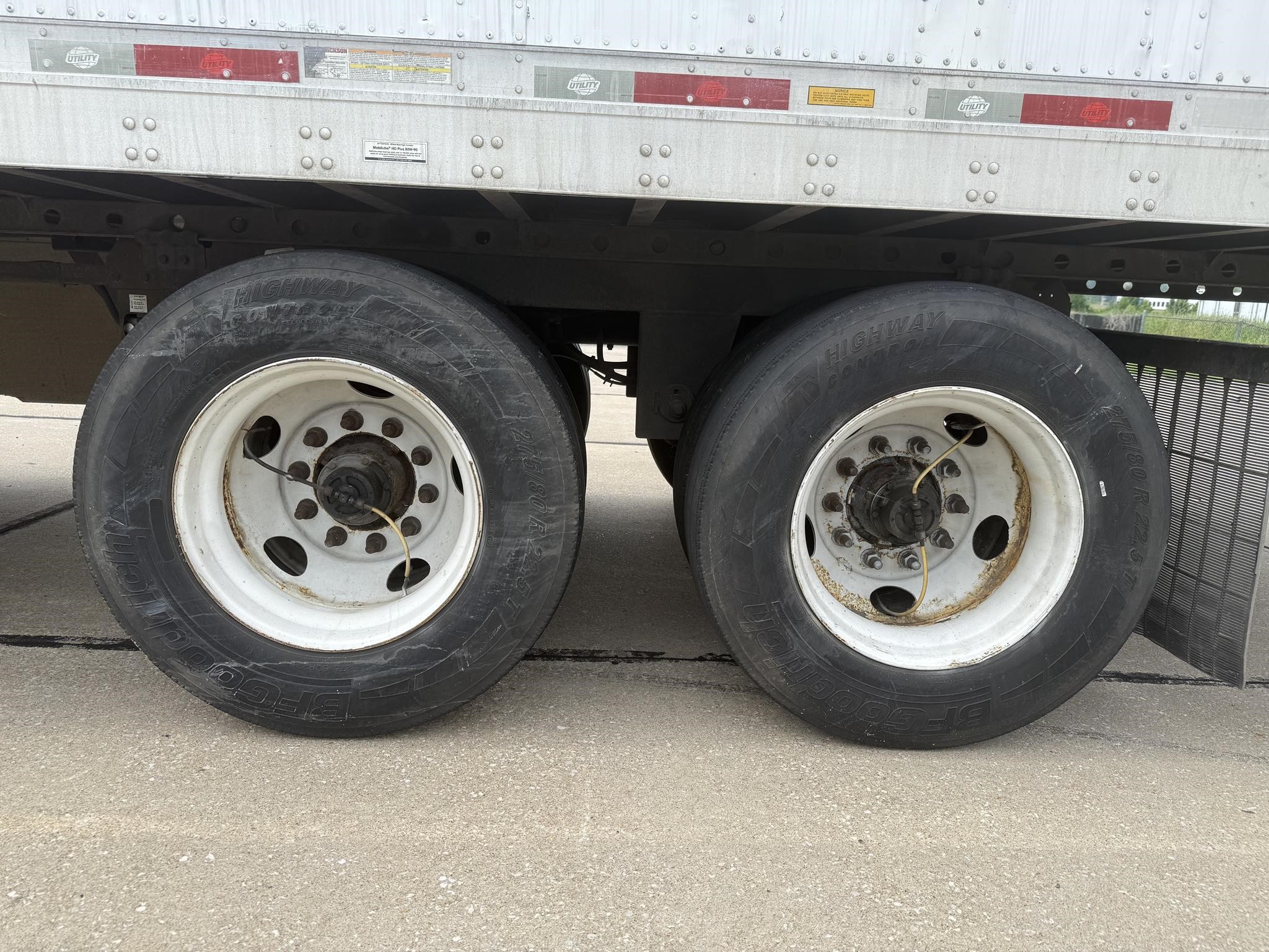 2014 UTILITY 4000D-X - image 5 of 6