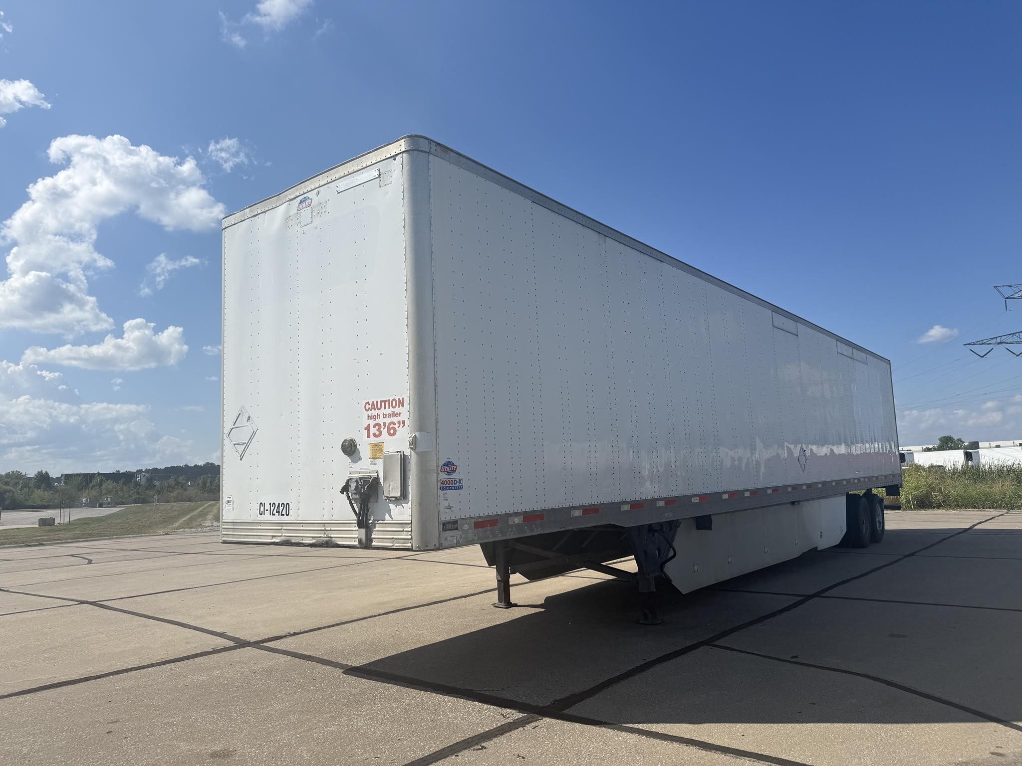 2012 UTILITY 4000D-X - image 1 of 6