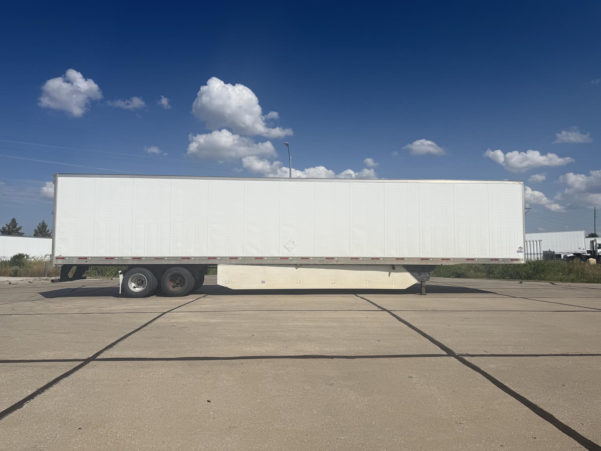 2012 UTILITY 4000D-X 10013679898 2012 UTILITY 4000D-X 10013679898