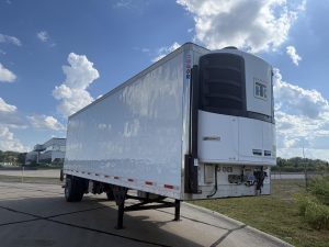 2017 UTILITY 3000R 10013682652