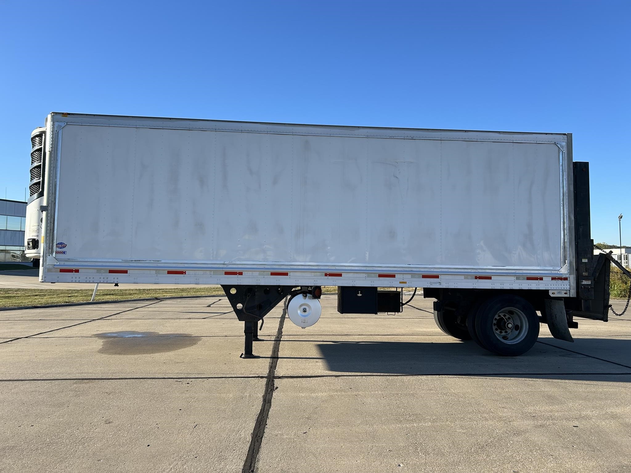 2019 UTILITY 3000R - image 3 of 6