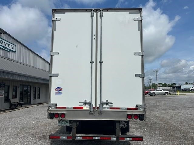 2023 UTILITY 4000D-X TBR - image 5 of 6