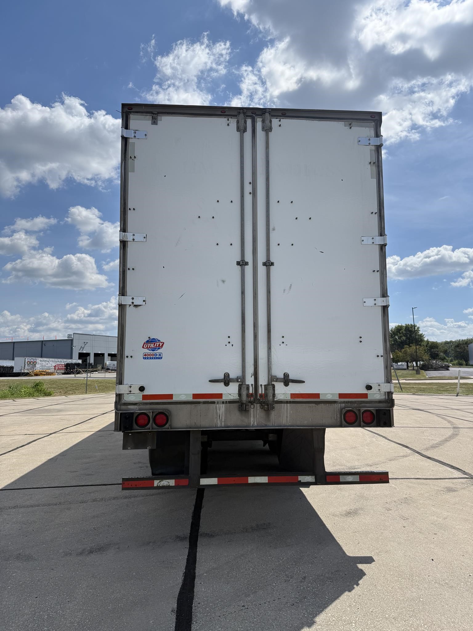 2017 UTILITY 4000D-X 10006738742 2017 UTILITY 4000D-X 10006738742