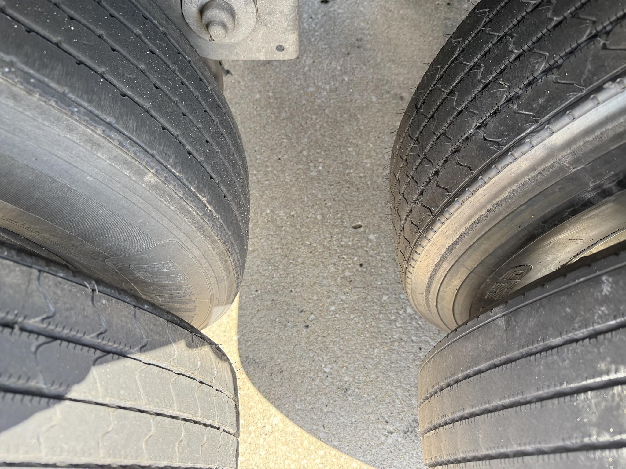 2017 UTILITY 4000D-X 10006738818 2017 UTILITY 4000D-X 10006738818