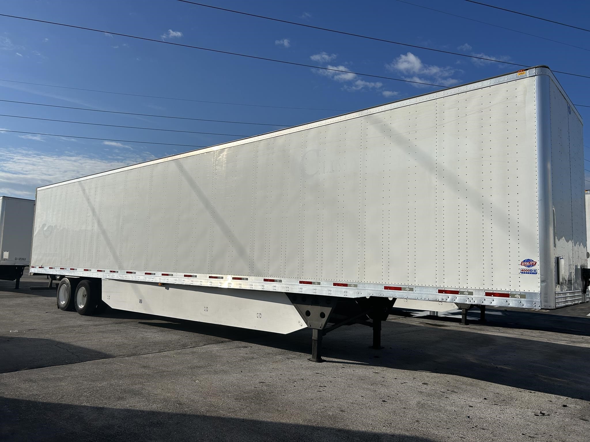 2017 UTILITY 4000D-X 10020521484 2017 UTILITY 4000D-X 10020521484