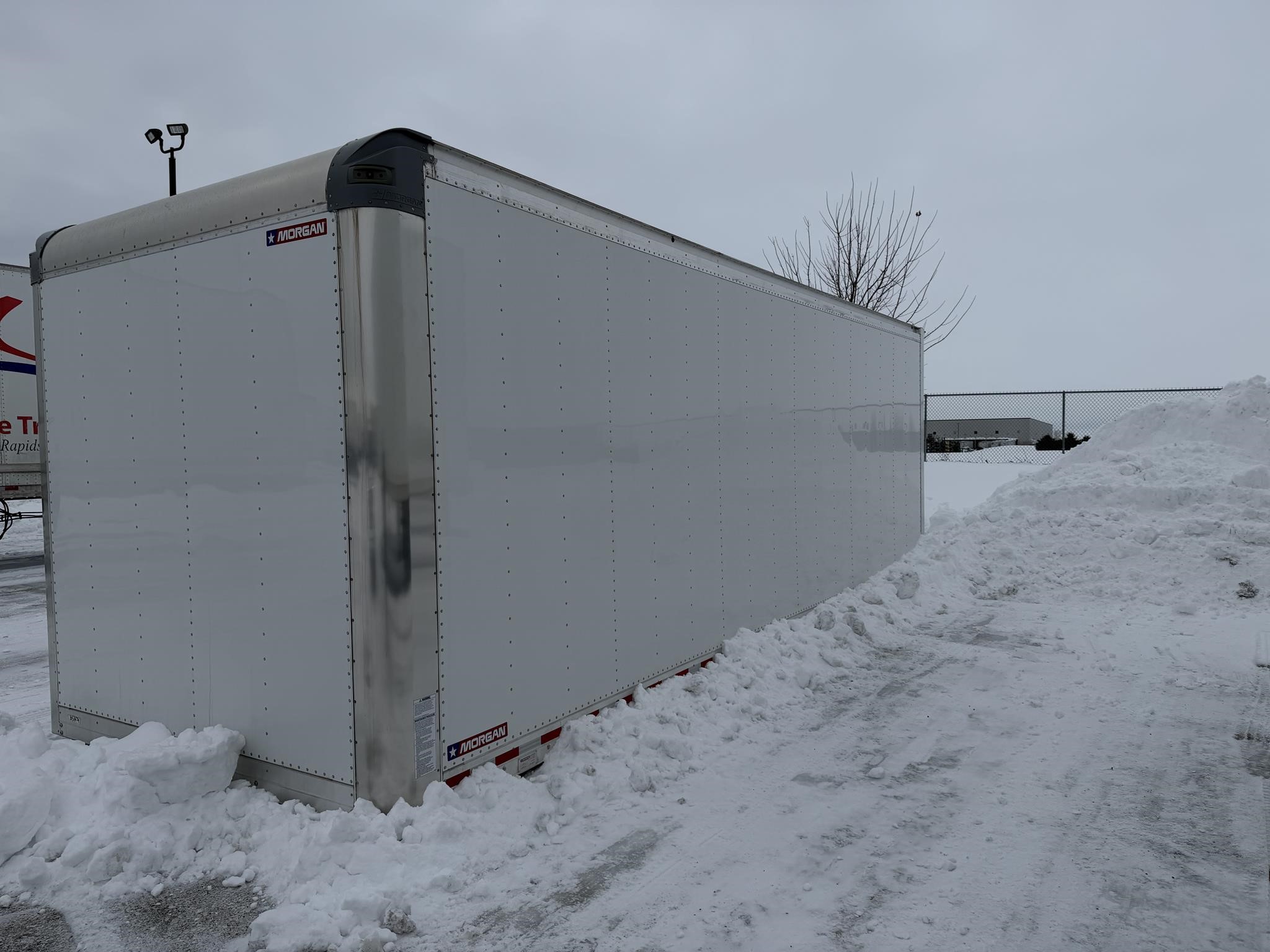 2023 MORGAN 24 FT 2023 MORGAN 24 FT - image 3 of 4