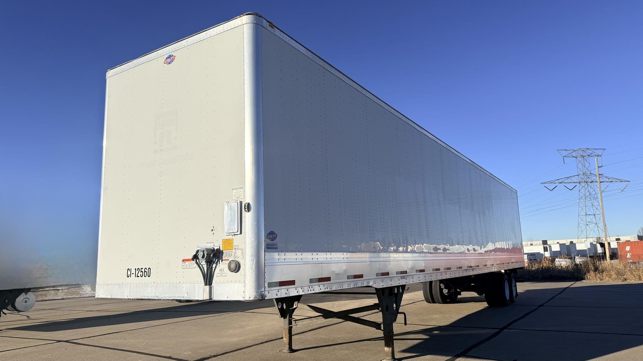 2018 UTILITY 4000D-X 11001405831 2018 UTILITY 4000D-X 11001405831