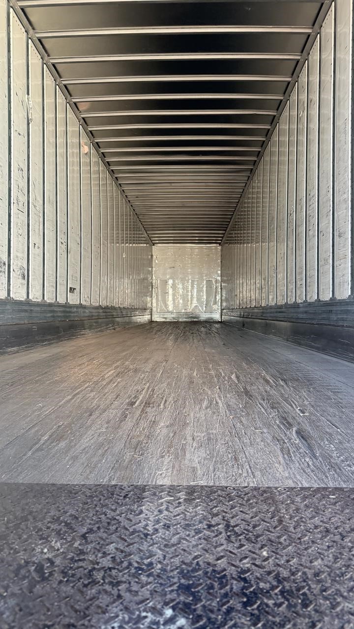 2019 UTILITY 4000D-X 11001405868 2019 UTILITY 4000D-X 11001405868