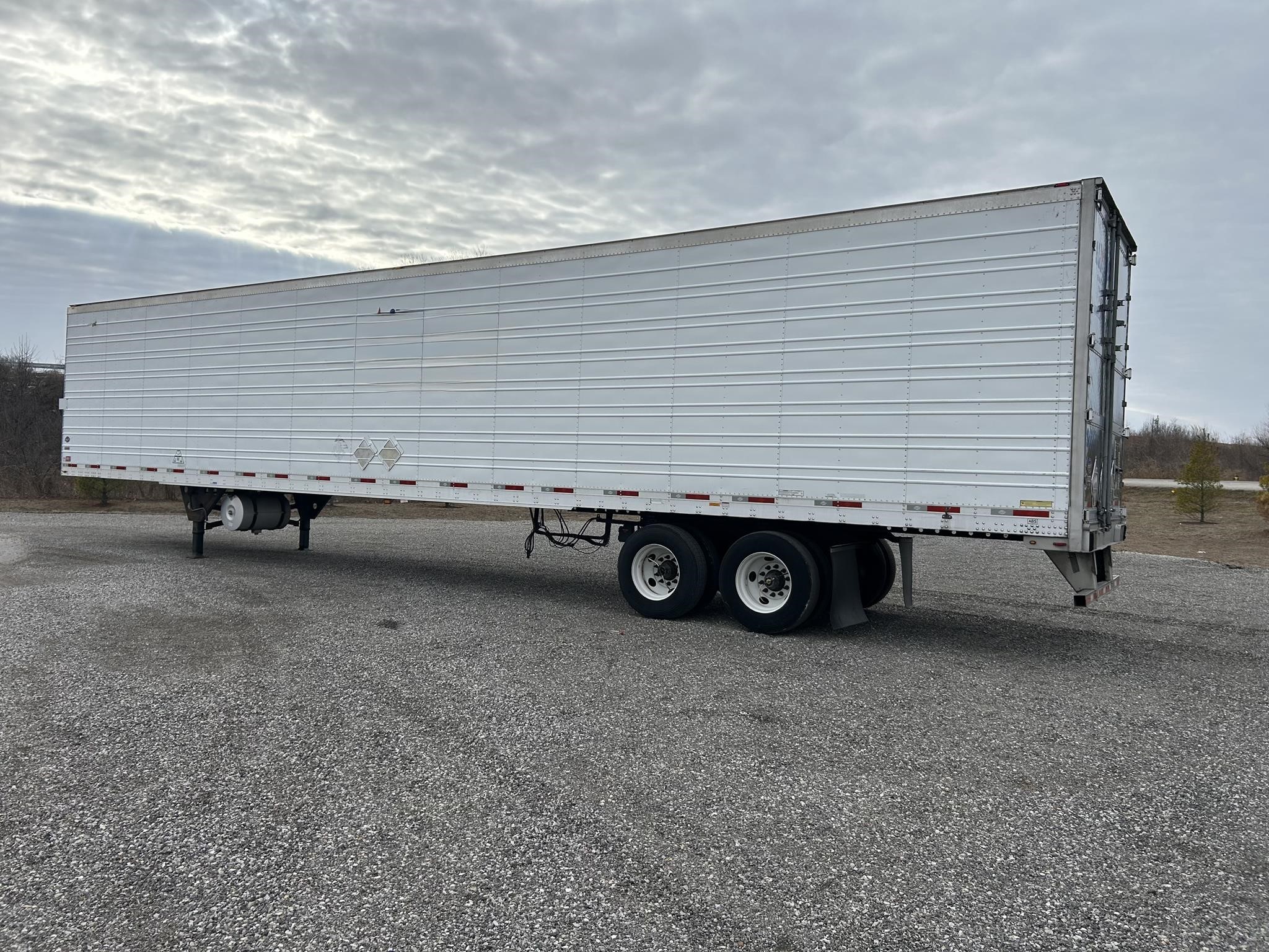 2018 UTILITY 3000R 11001925140 2018 UTILITY 3000R 11001925140