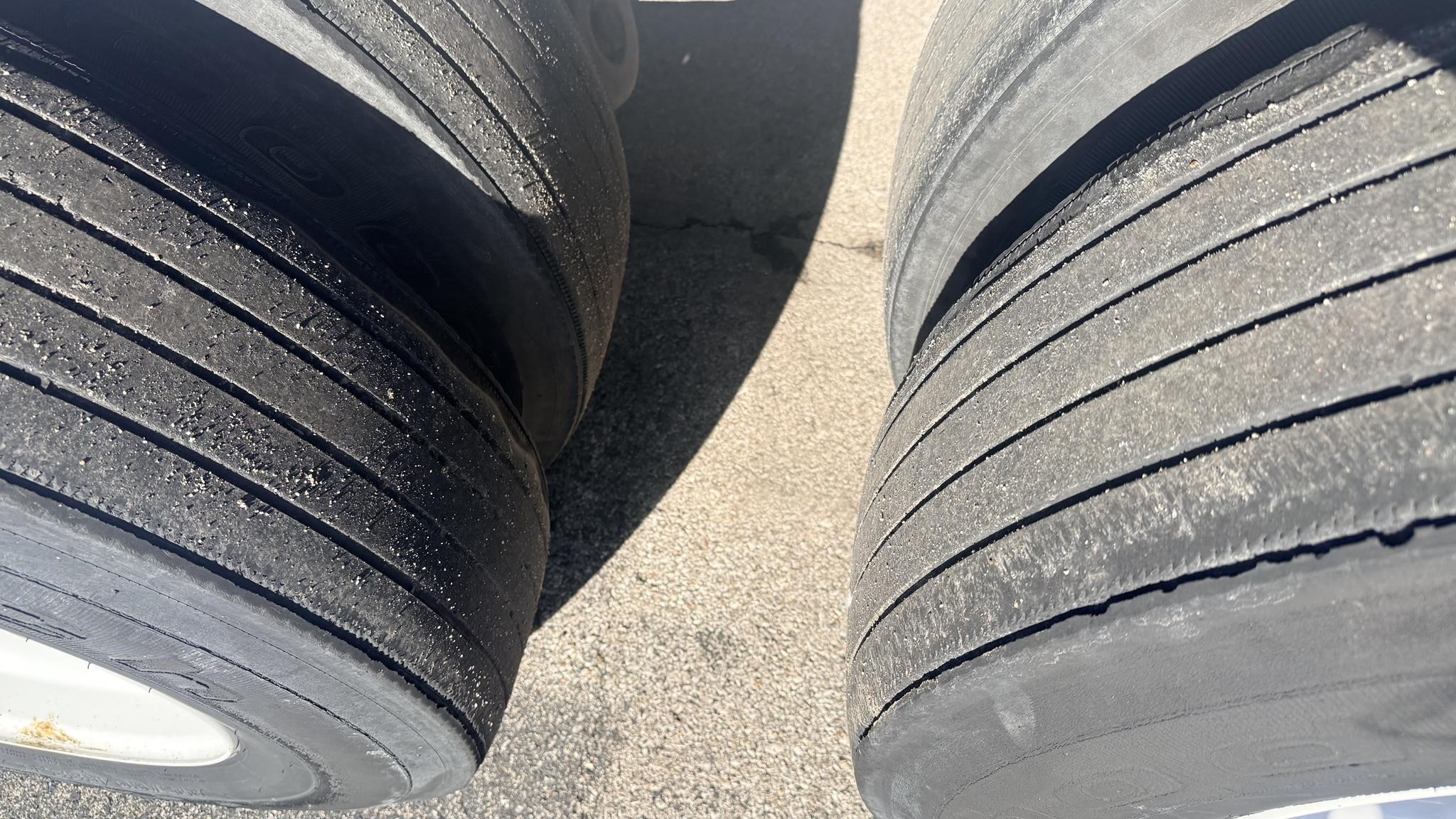 2019 UTILITY 4000D-X 11005774811 2019 UTILITY 4000D-X 11005774811