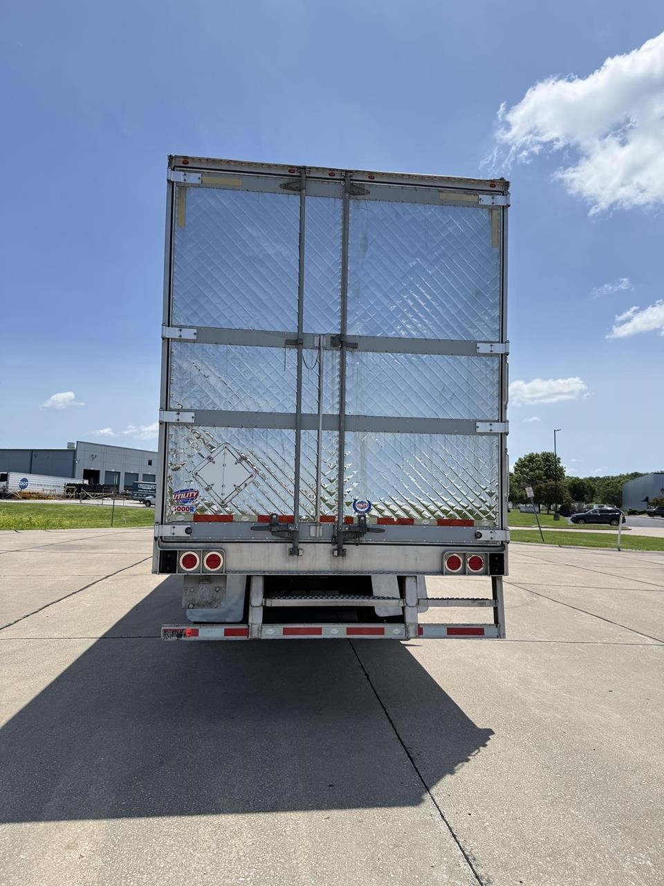 2016 UTILITY 3000R 9068954272 2016 UTILITY 3000R 9068954272