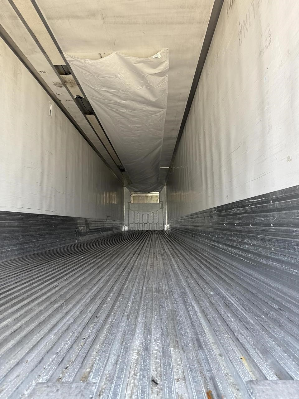 2016 UTILITY 3000R 9068954366 2016 UTILITY 3000R 9068954366