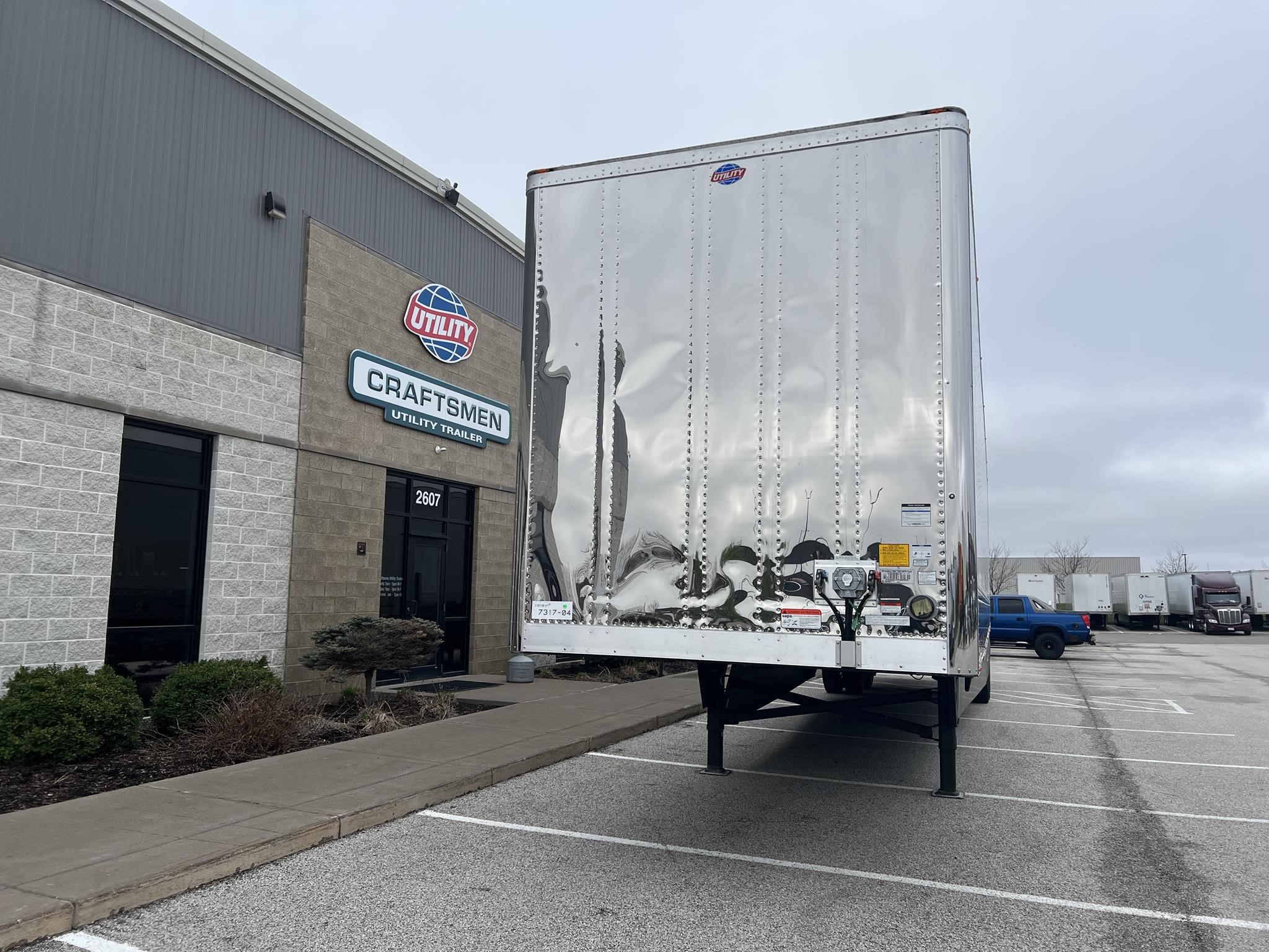 2027 UTILITY 4000D-X 2027 UTILITY 4000D-X - image 5 of 6