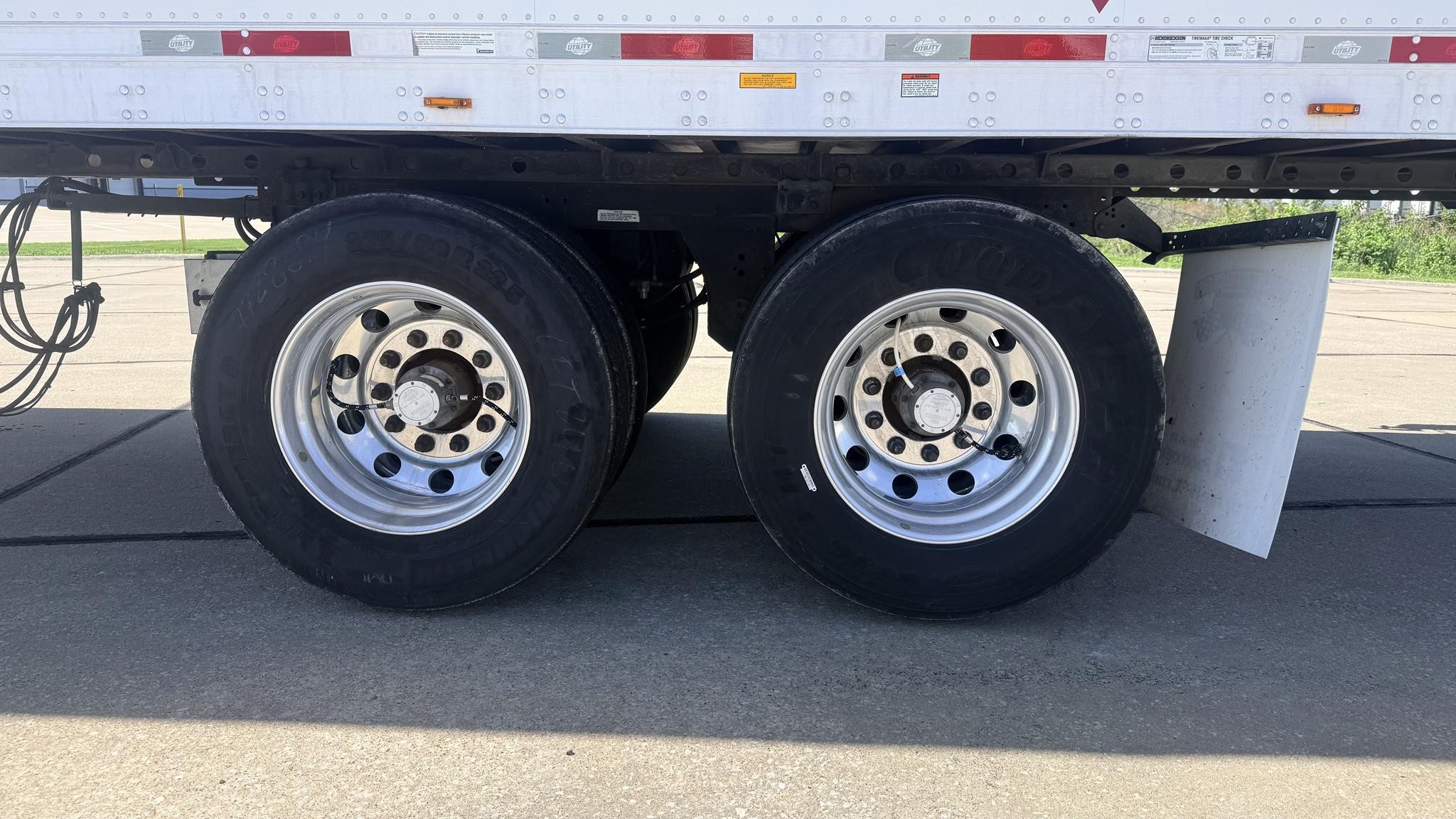2021 UTILITY 3000R - image 4 of 6