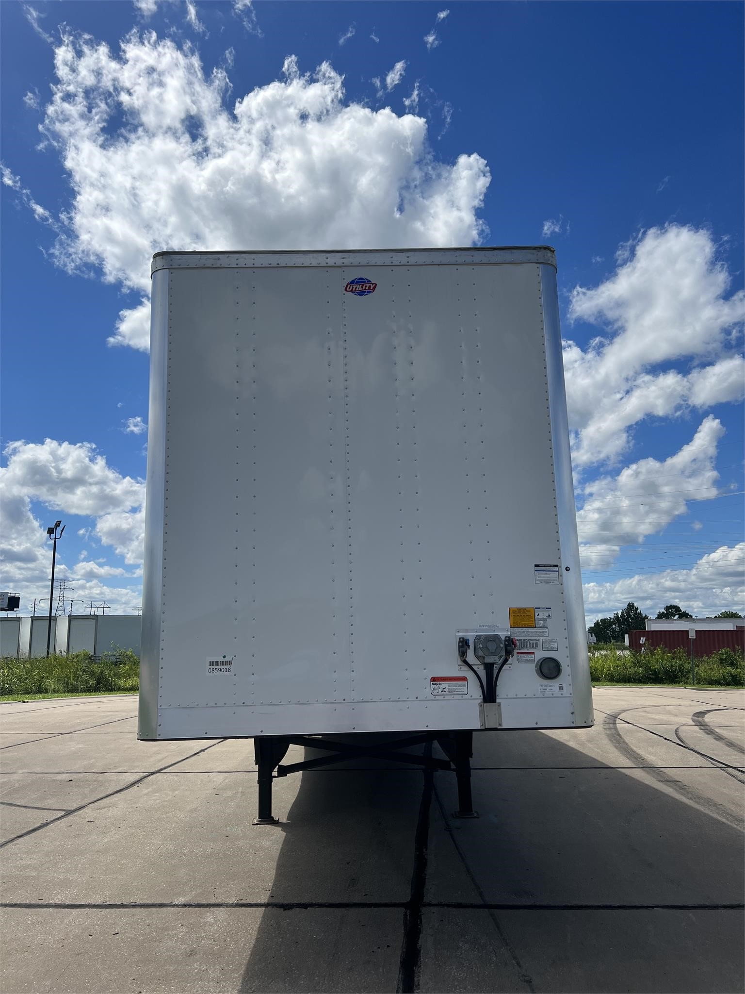 2027 UTILITY 4000D-X TBR 2027 UTILITY 4000D-X TBR - image 3 of 6