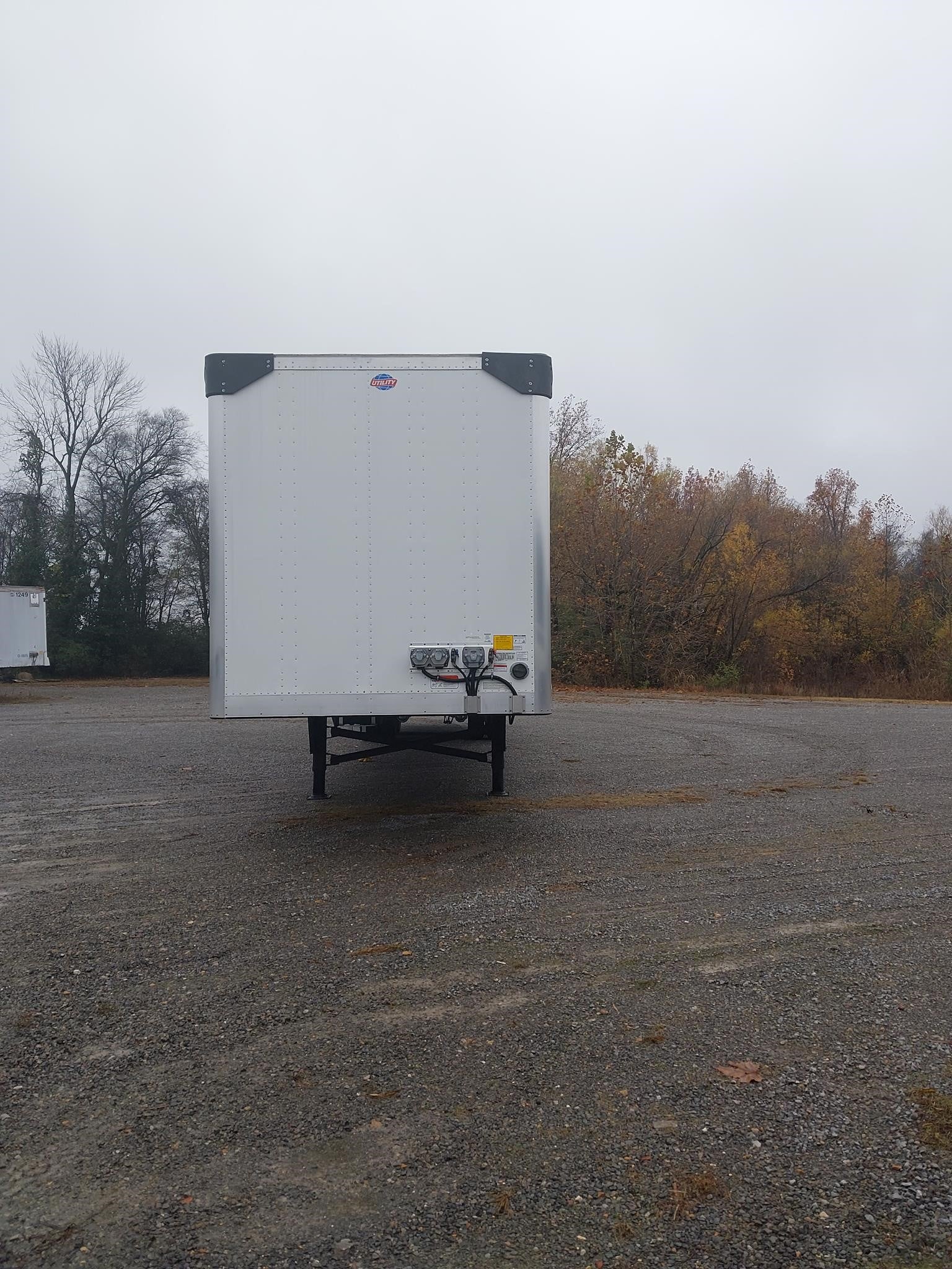 2027 UTILITY 4000D-X 2027 UTILITY 4000D-X - image 2 of 6
