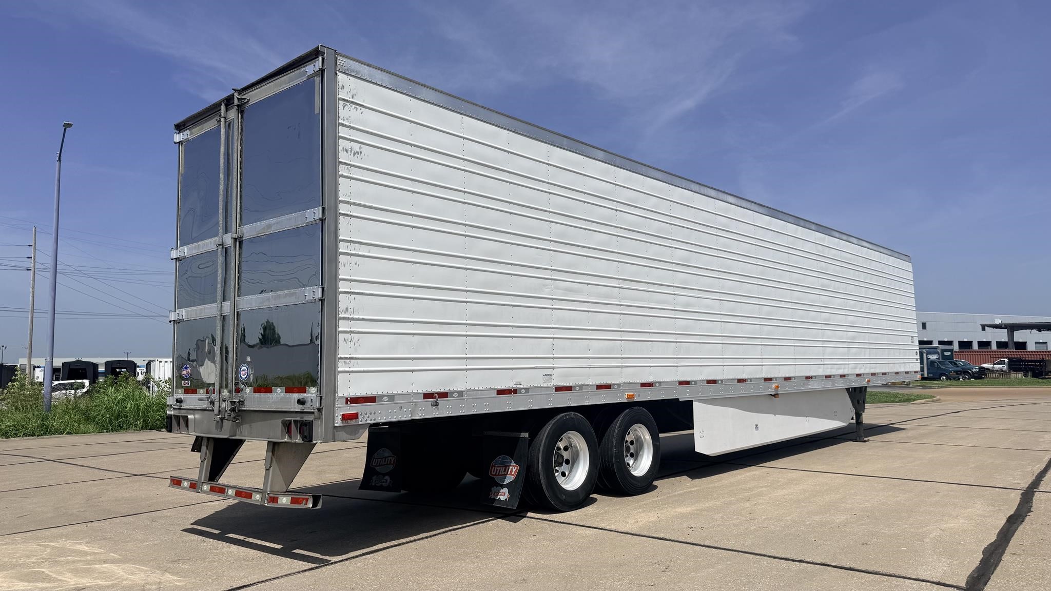 2019 UTILITY 3000R 11031671136 2019 UTILITY 3000R 11031671136