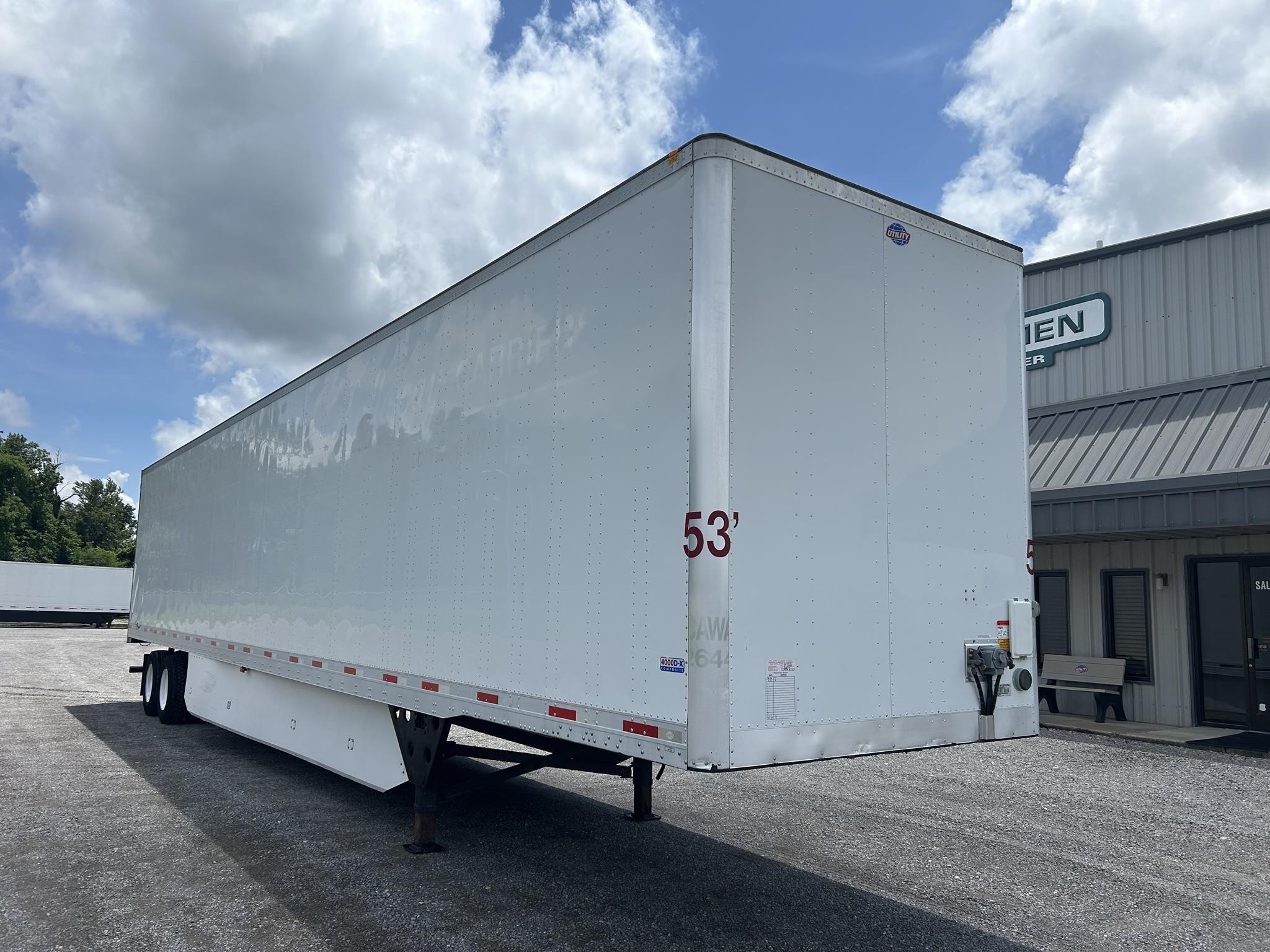 2018 UTILITY 4000D-X 11033596177 2018 UTILITY 4000D-X 11033596177
