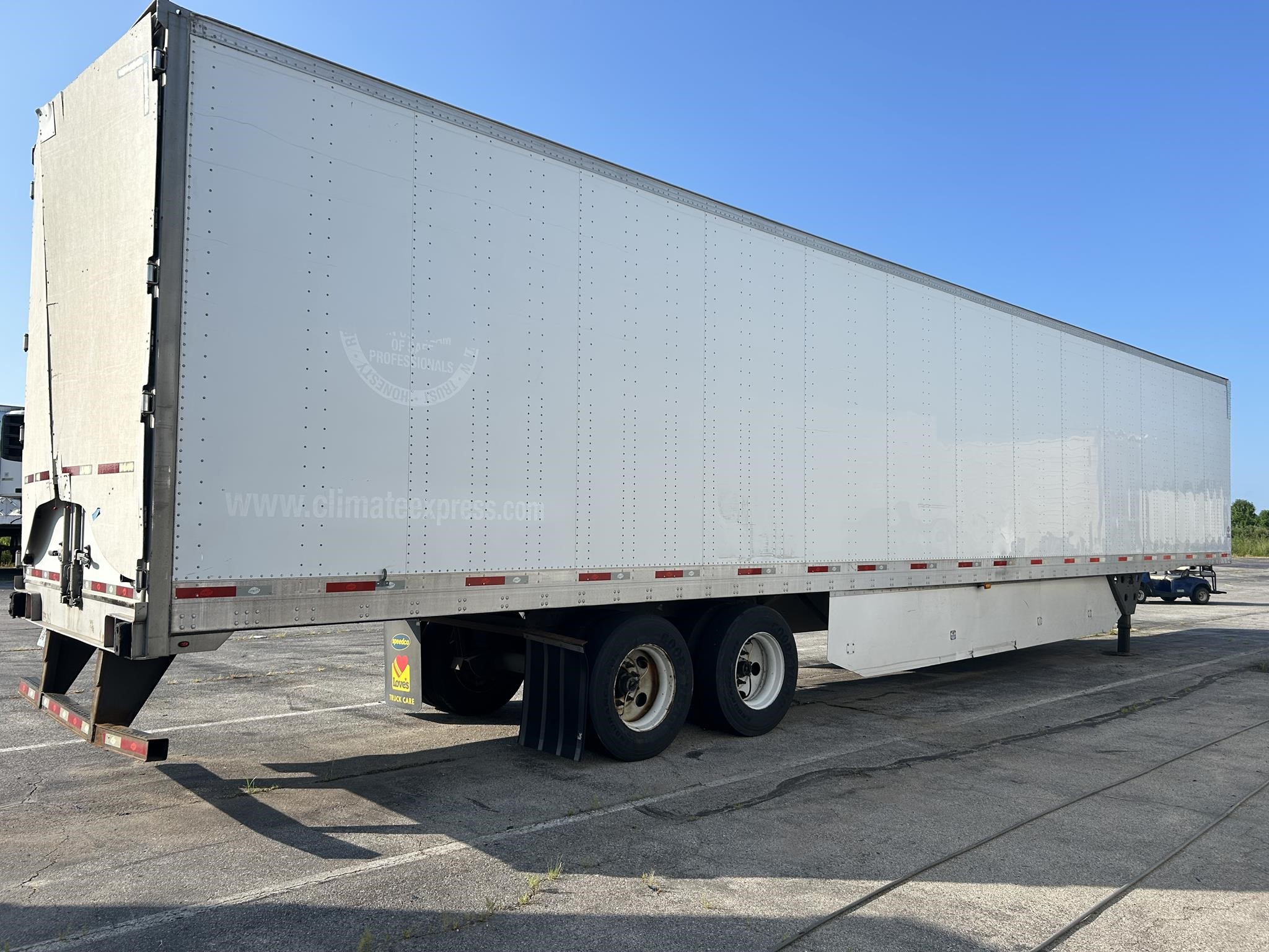2017 UTILITY 4000D-X 11034473896 2017 UTILITY 4000D-X 11034473896