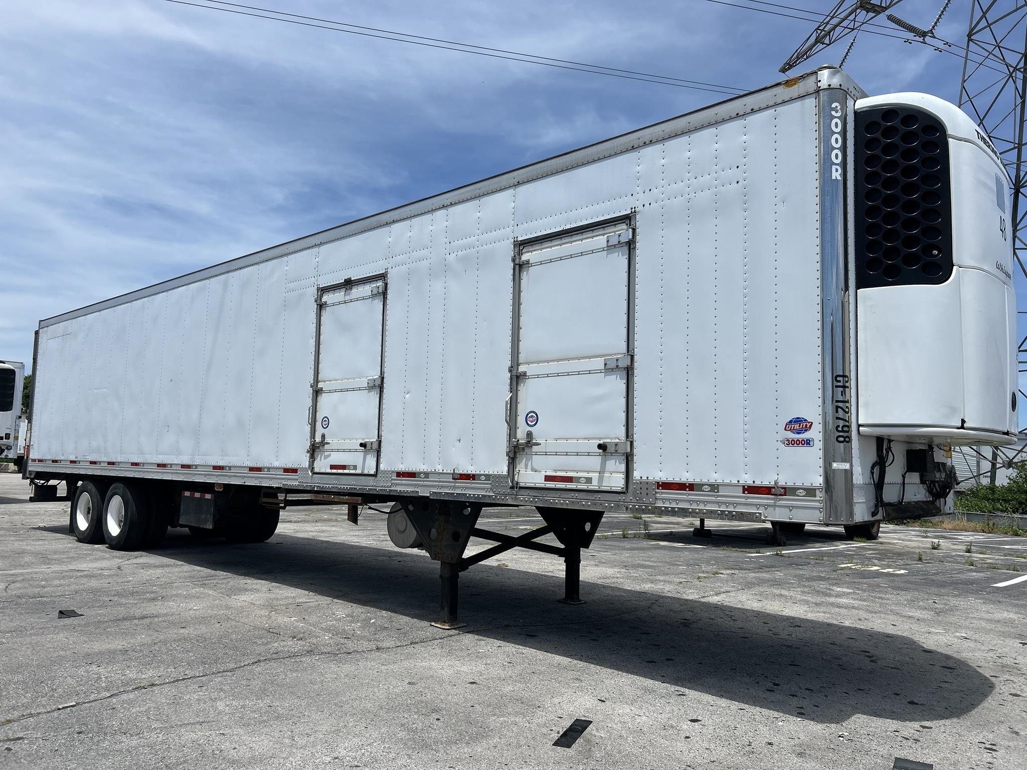 2011 UTILITY 3000R 11034476239 2011 UTILITY 3000R 11034476239