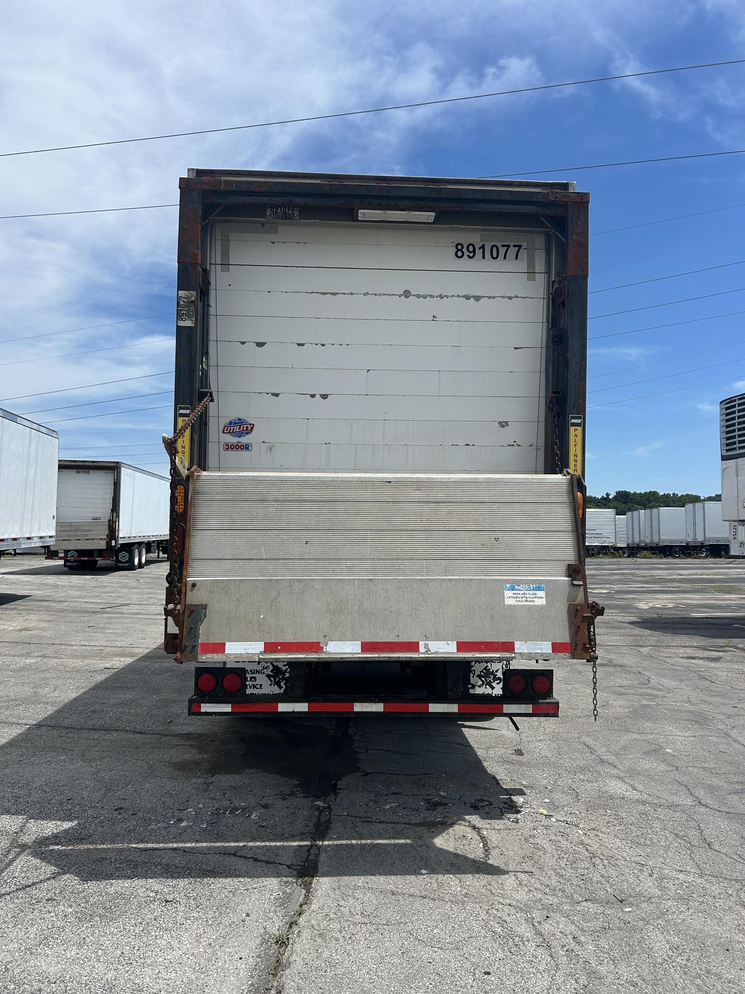 2012 UTILITY 3000R 11034527071 2012 UTILITY 3000R 11034527071