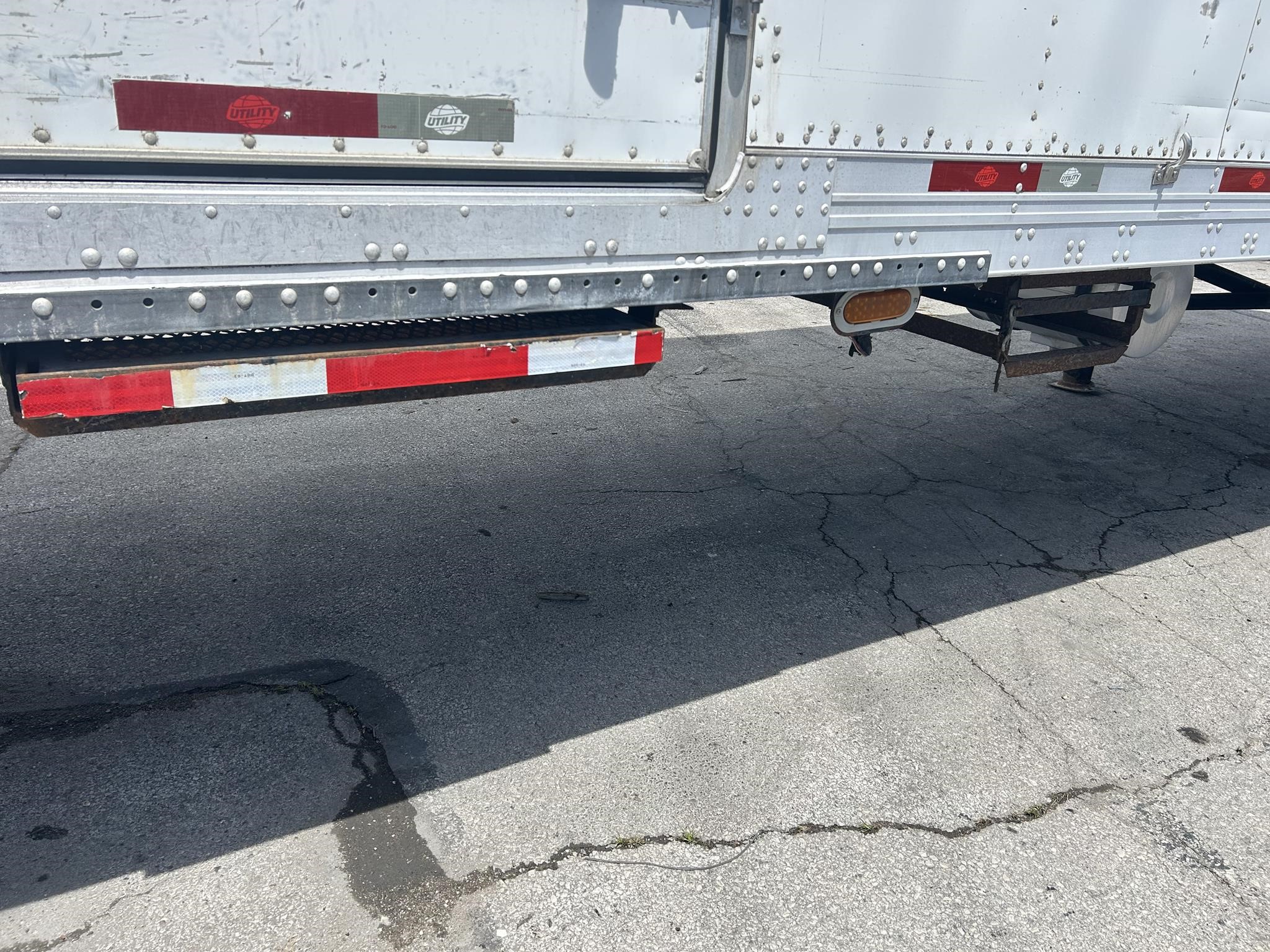 2012 UTILITY 3000R 11034527188 2012 UTILITY 3000R 11034527188