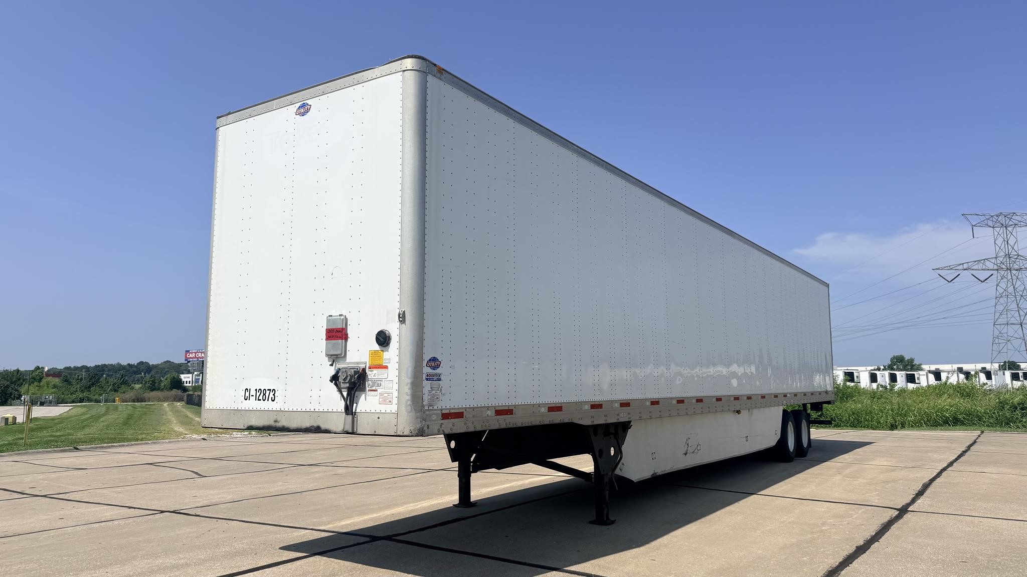 2019 UTILITY 4000D-X 2019 UTILITY 4000D-X - image 1 of 6