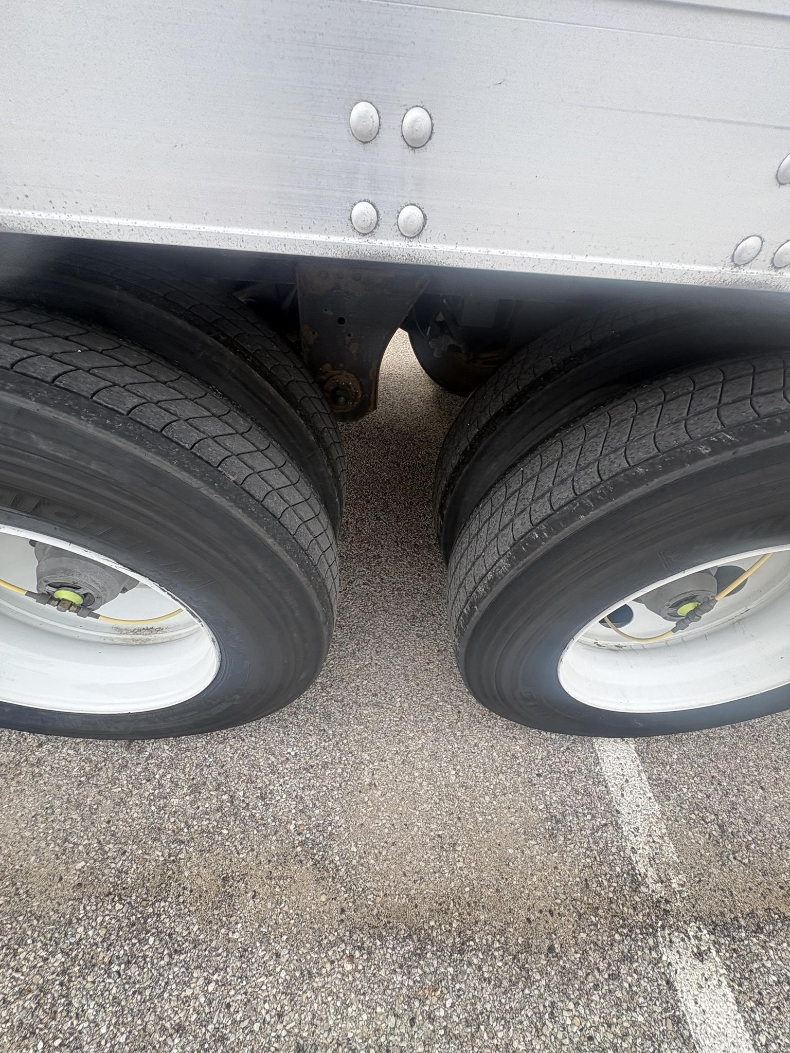 2019 UTILITY 3000R - image 3 of 6