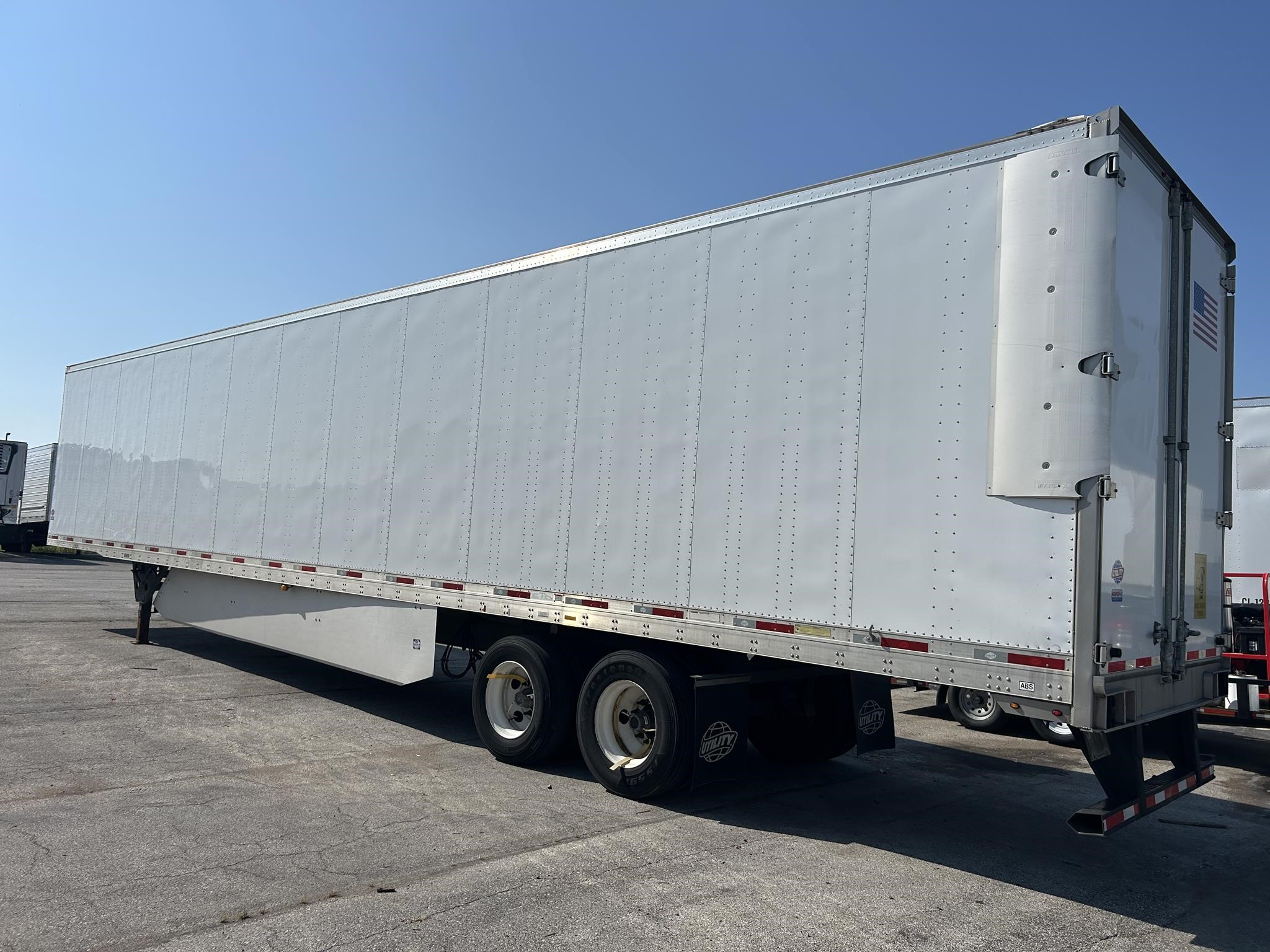 2022 UTILITY 4000D-X 2022 UTILITY 4000D-X - image 5 of 6