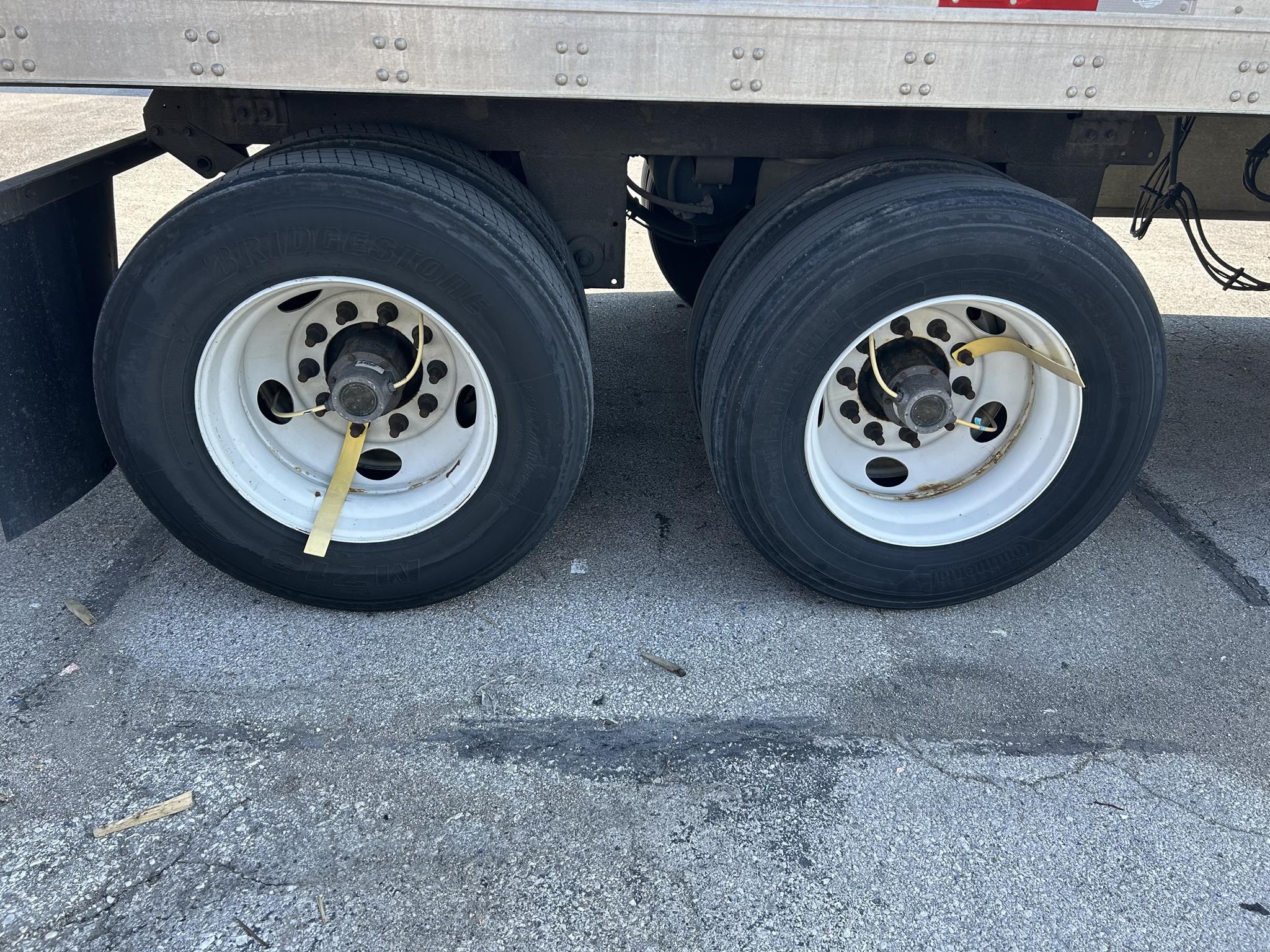 2022 UTILITY 4000D-X 11042033586 2022 UTILITY 4000D-X 11042033586
