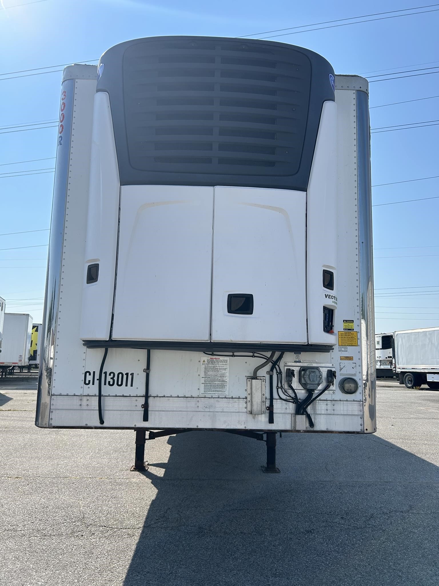 2015 UTILITY 3000R 2015 UTILITY 3000R - image 2 of 6